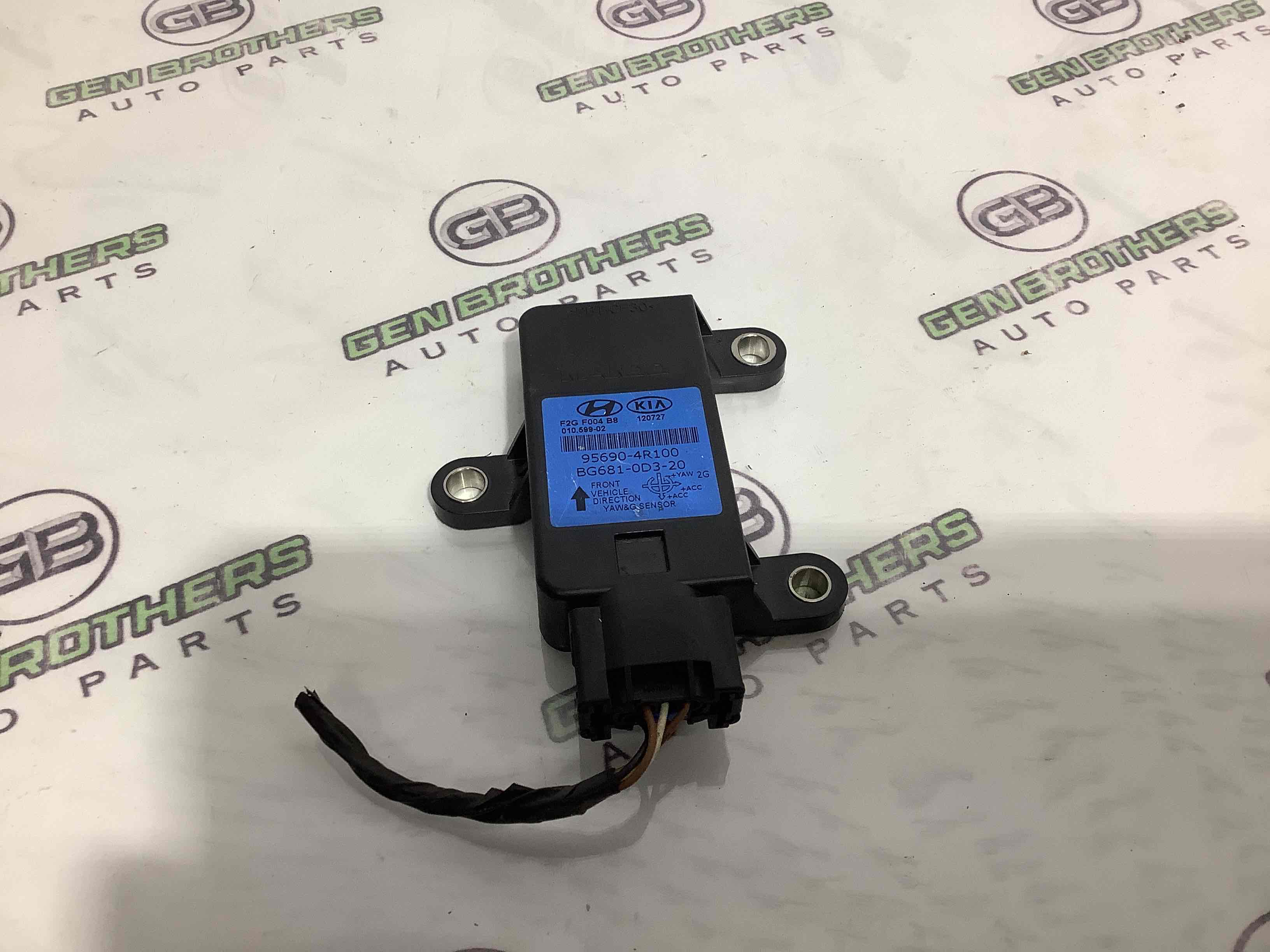 Датчик ускорения