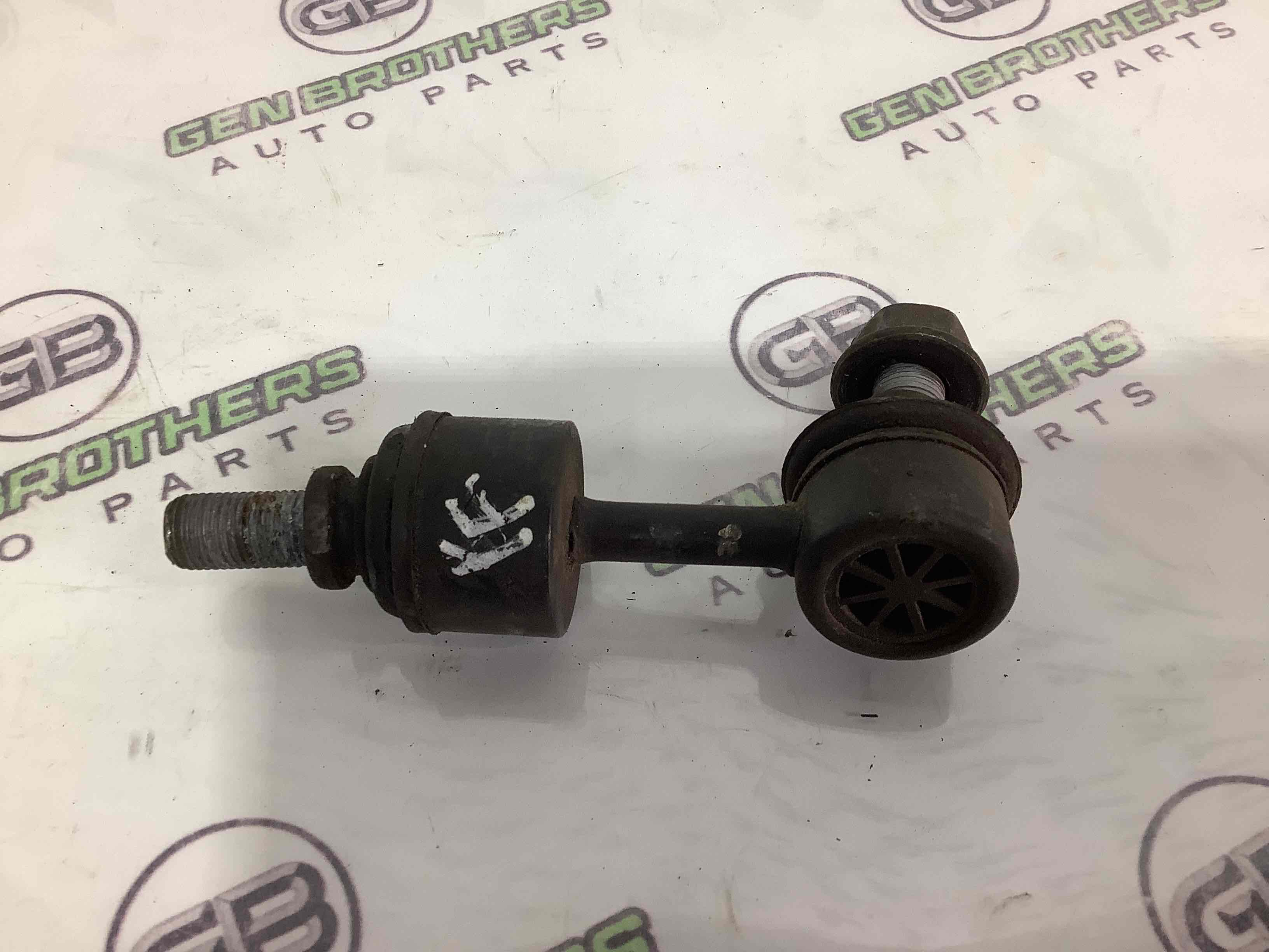 Стойка стабилизатора