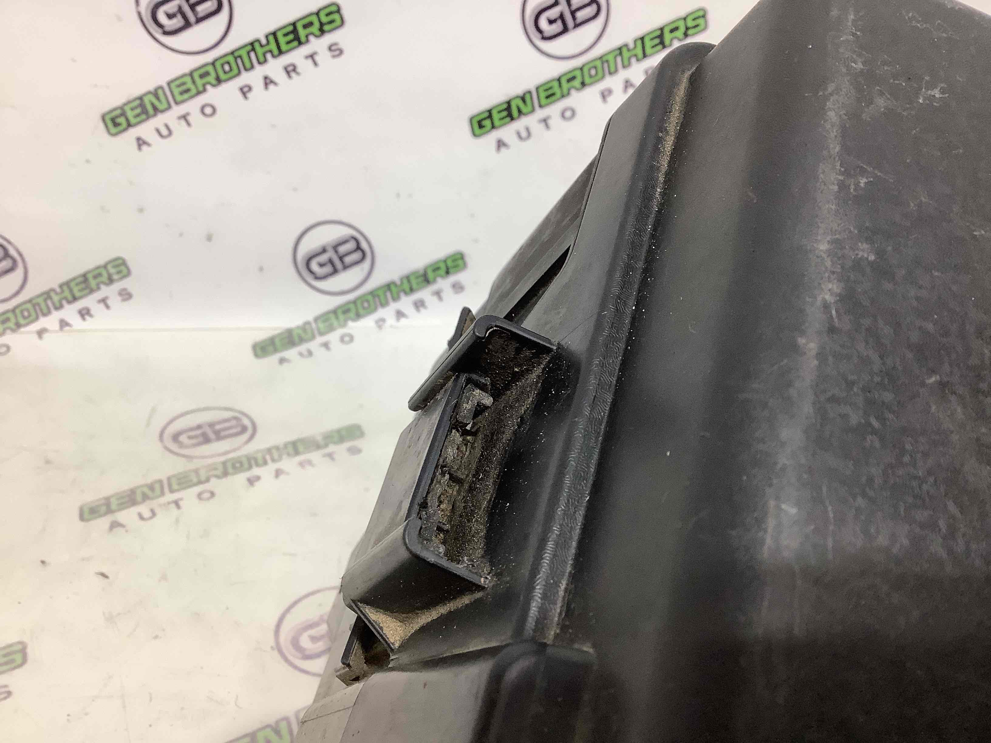 Блок запобіжників (блок реле)