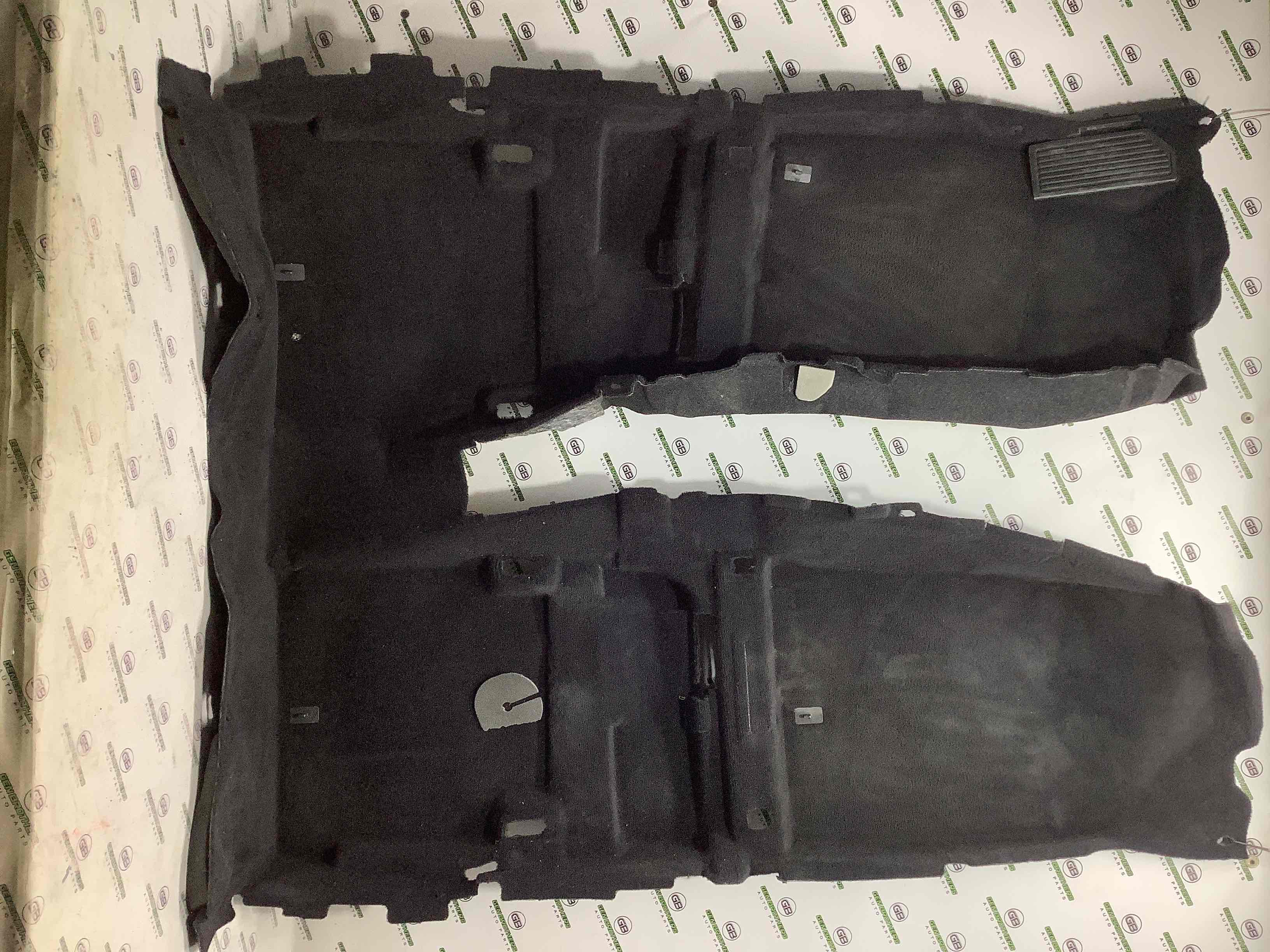 Килимки комплекти, підлога салону