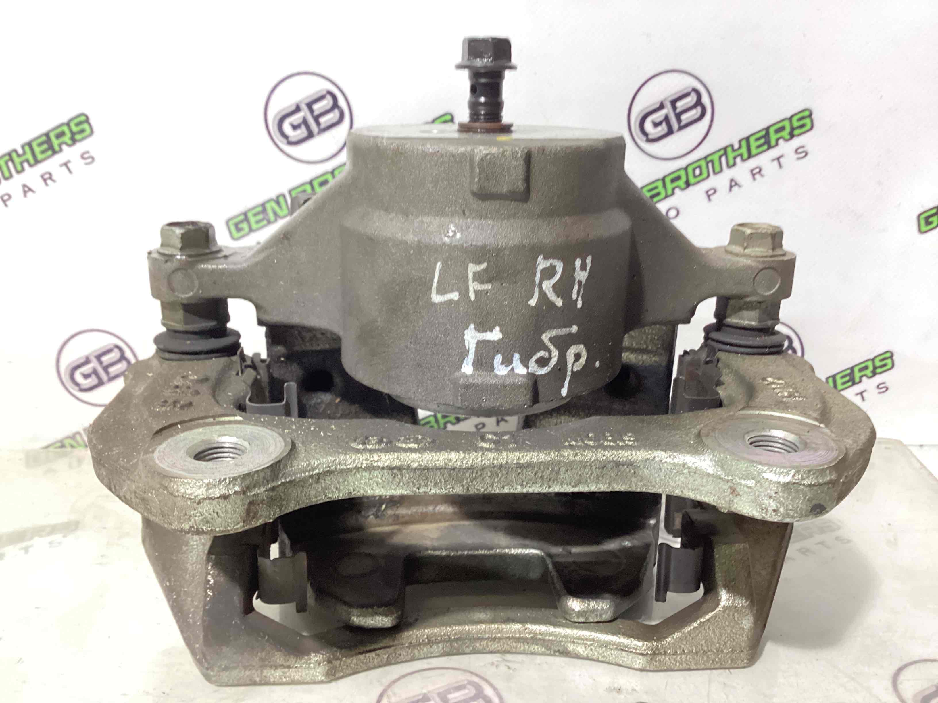 Супорт передній правий