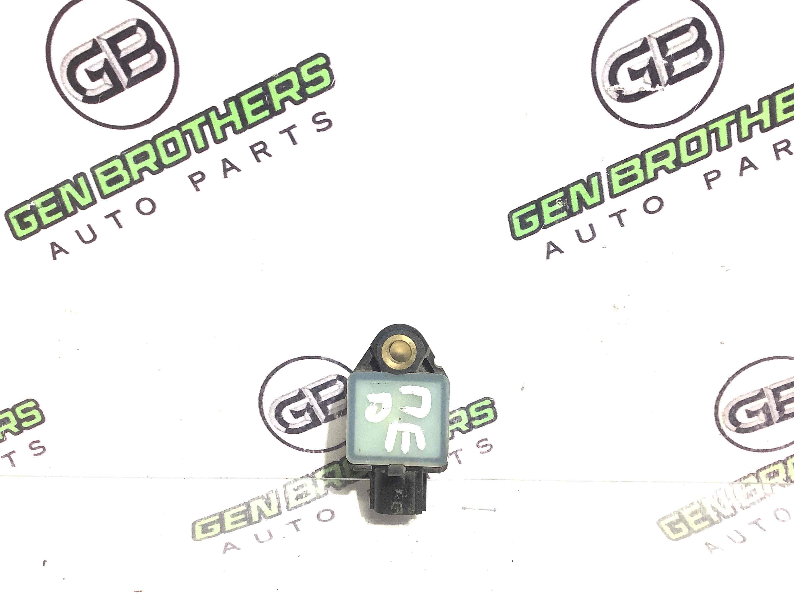 Датчик удару Airbag бічний