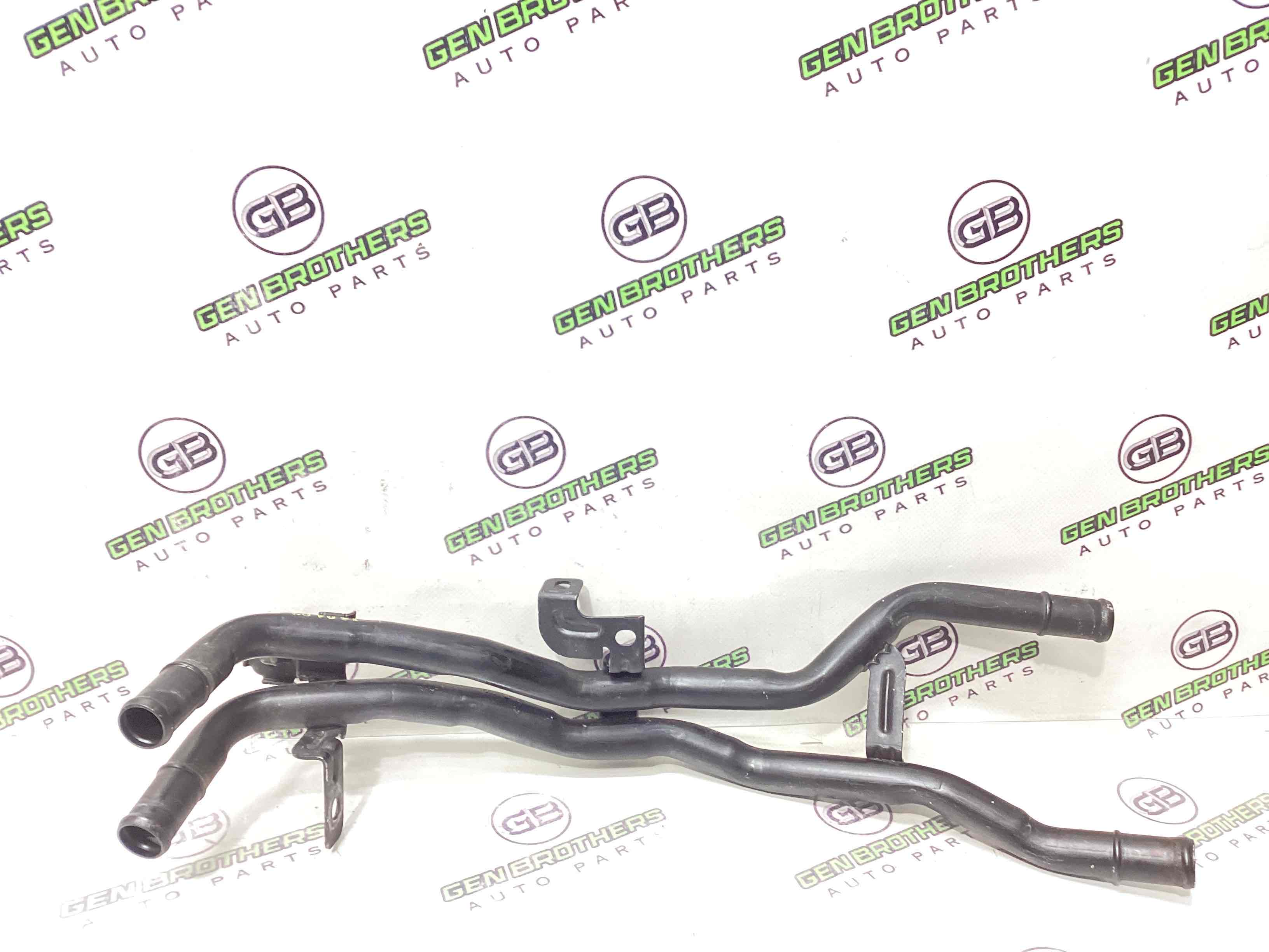 Патрубок трубопровід, шланг