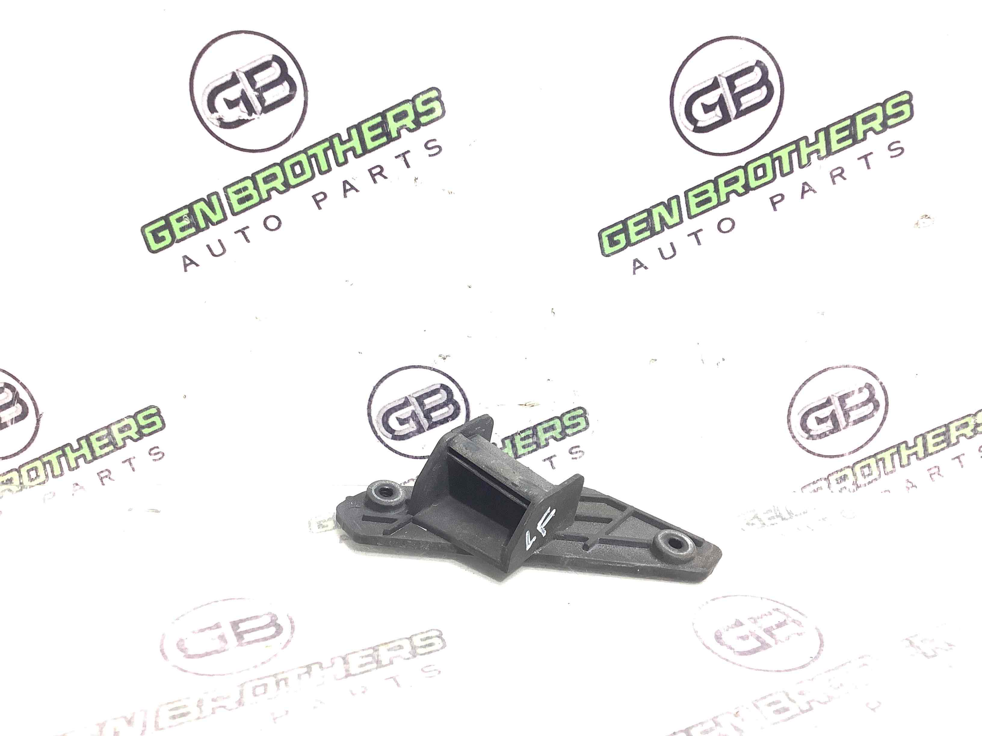 Кріплення фари