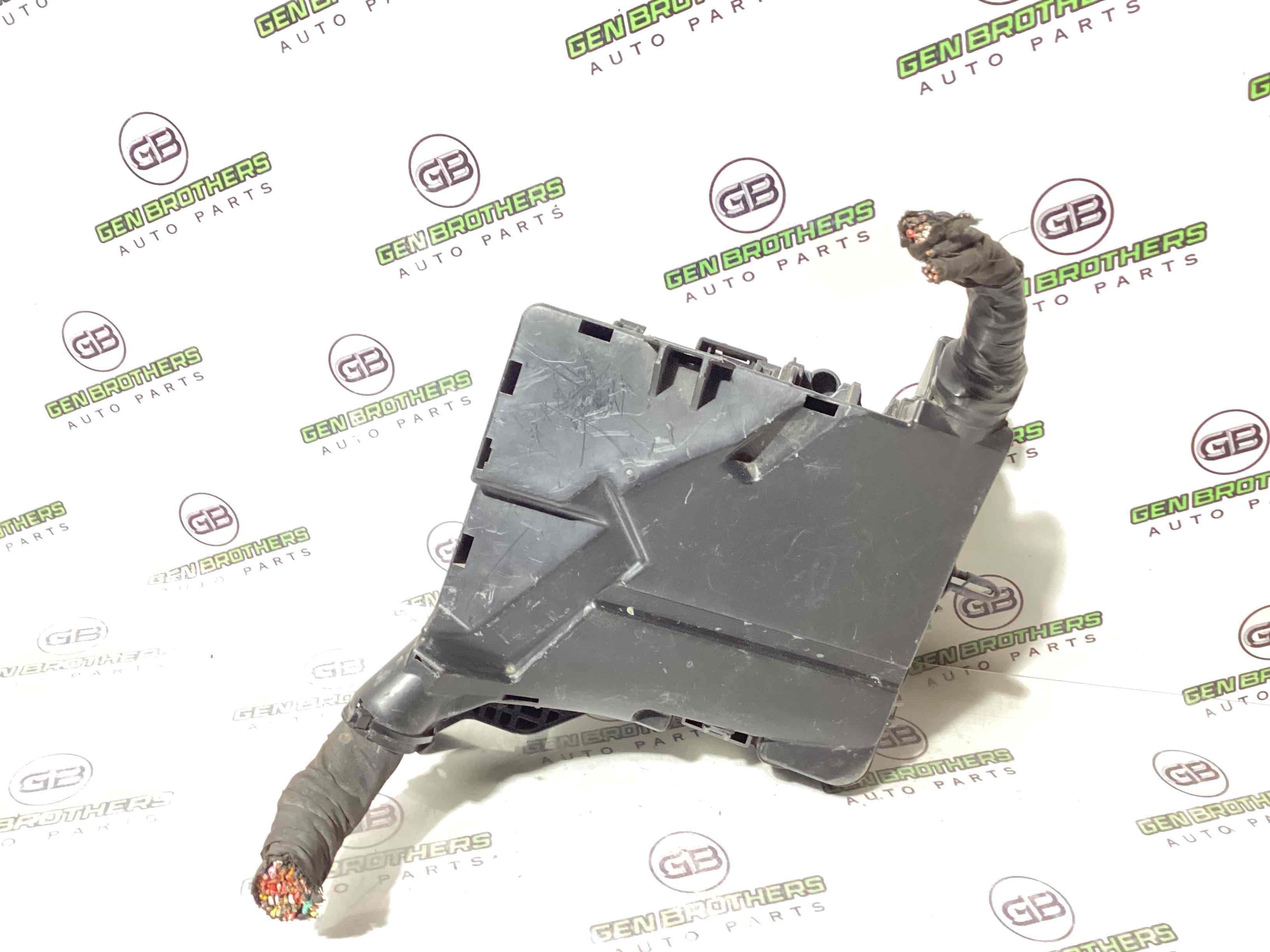 Блок запобіжників (блок реле)