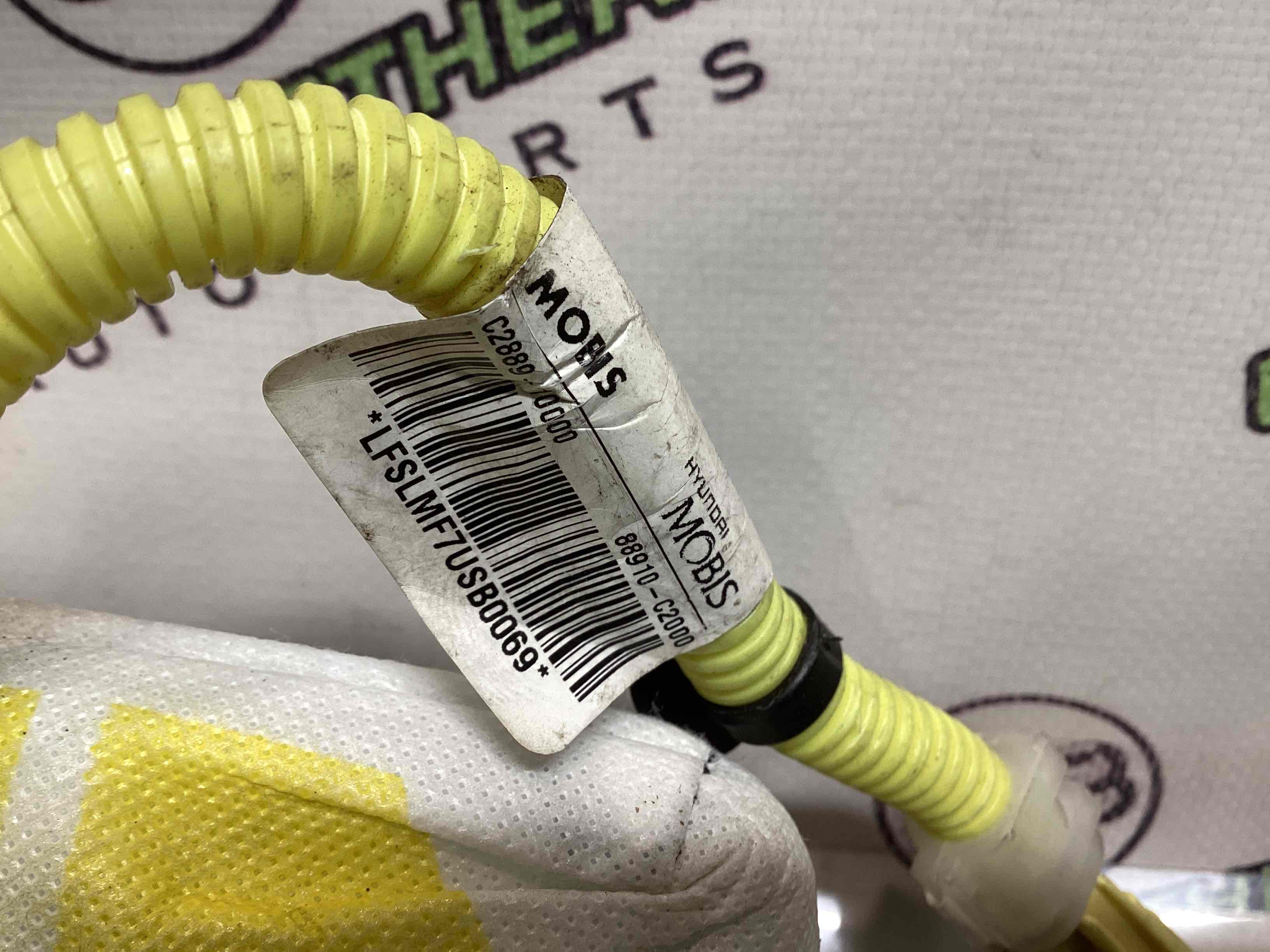 Подушка безпеки сидіння