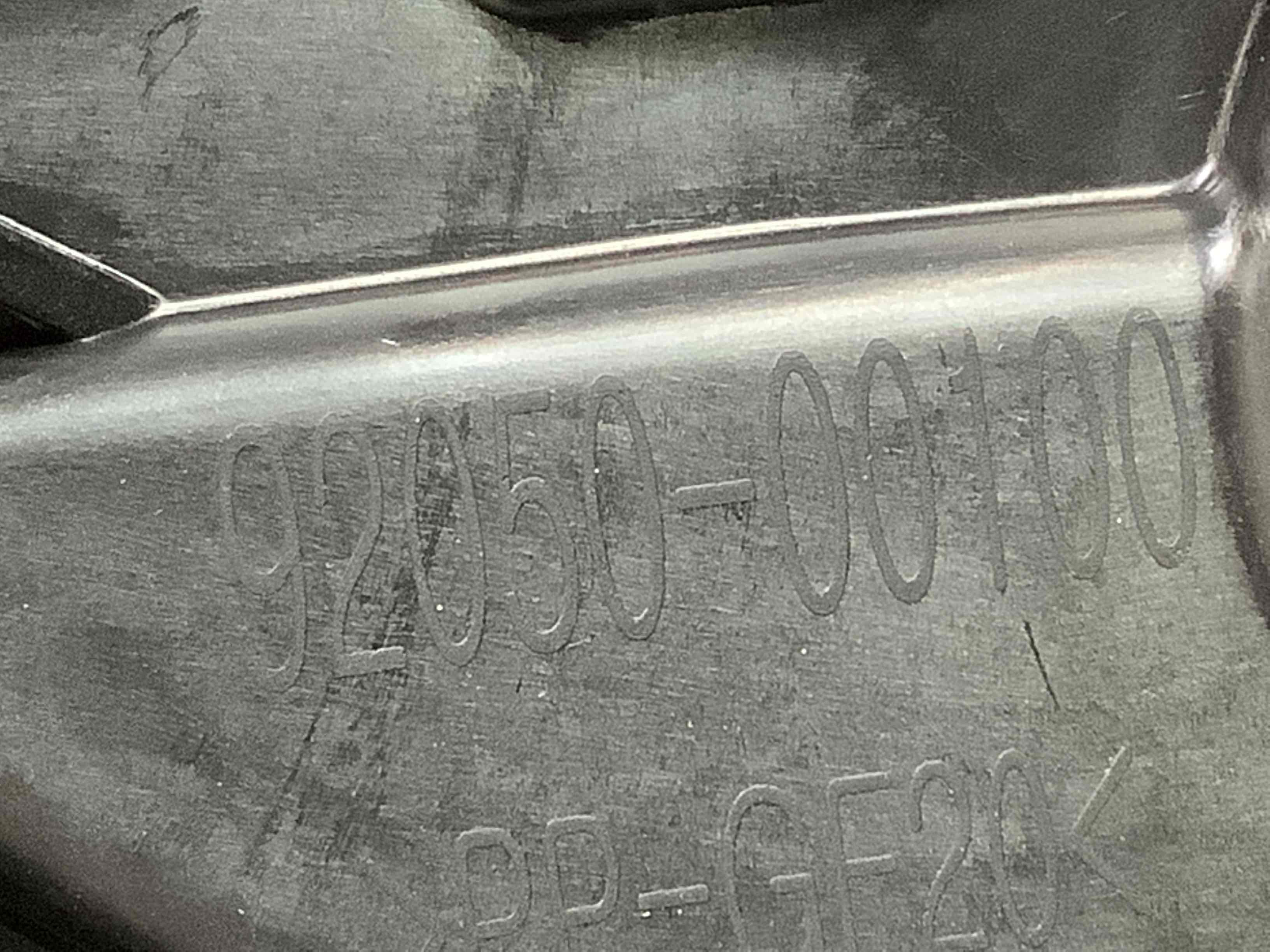 Склопідйомник задній лівий