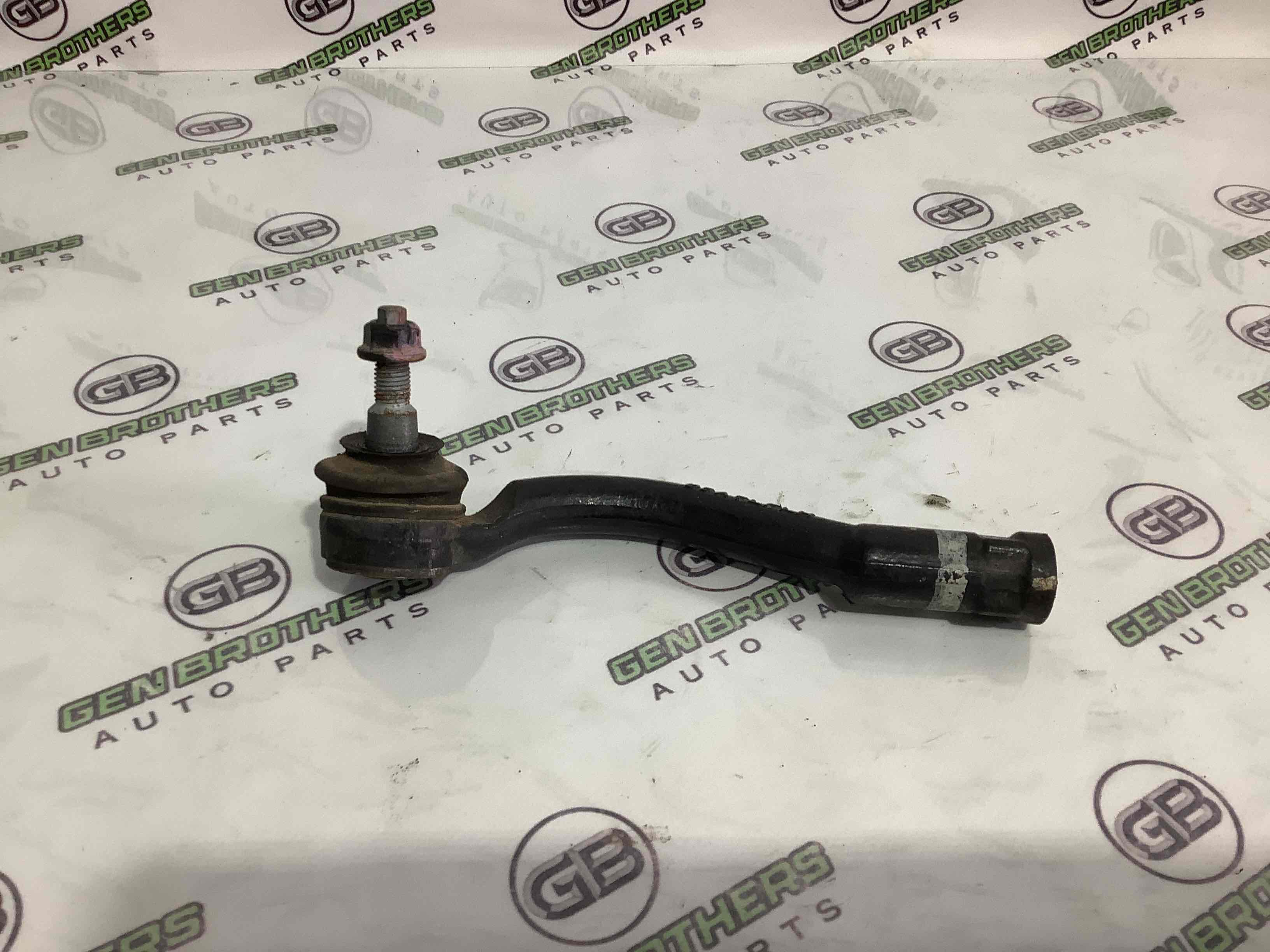 Тяга рульова, наконечник