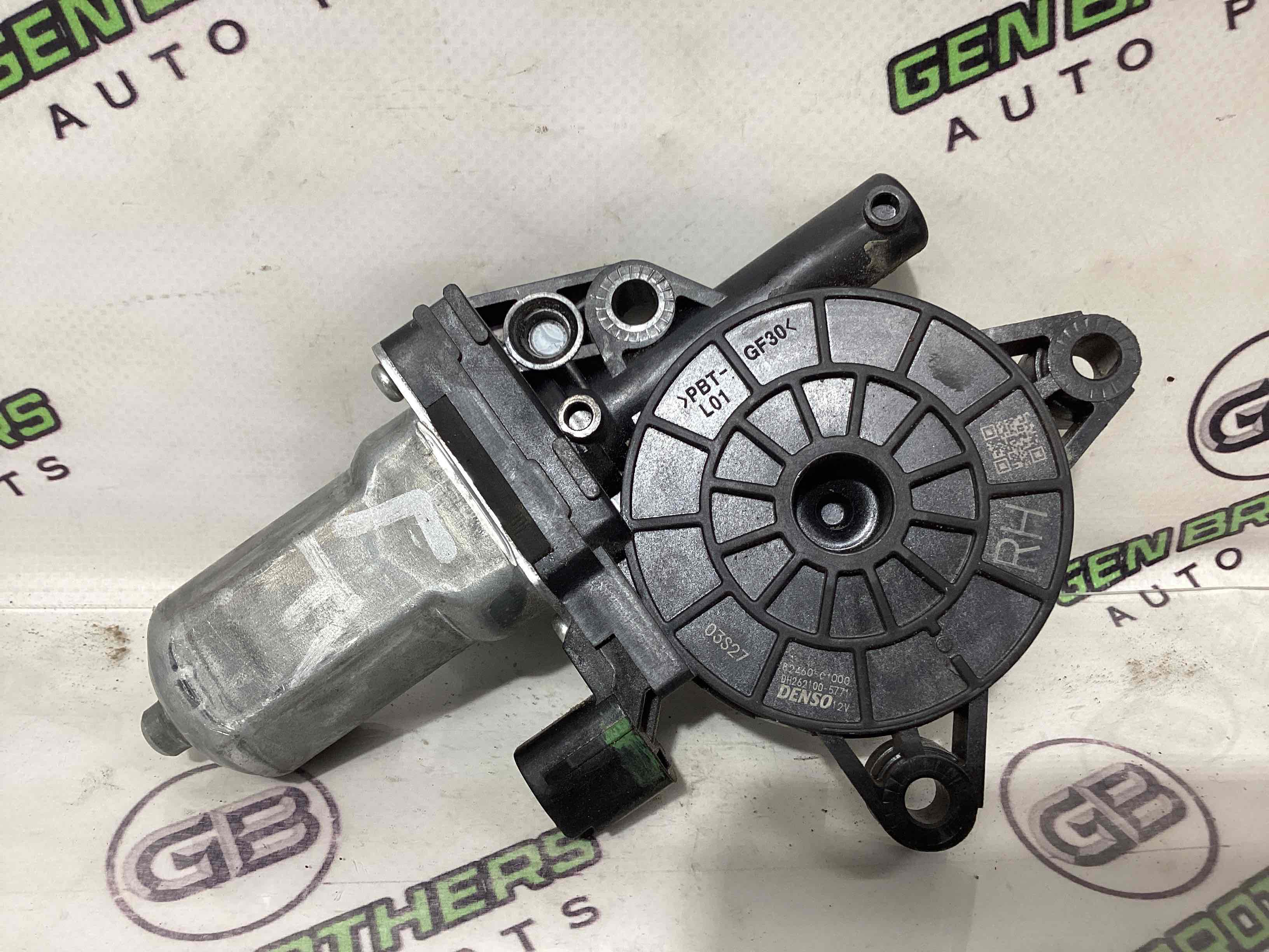 Моторчик склопідйомника