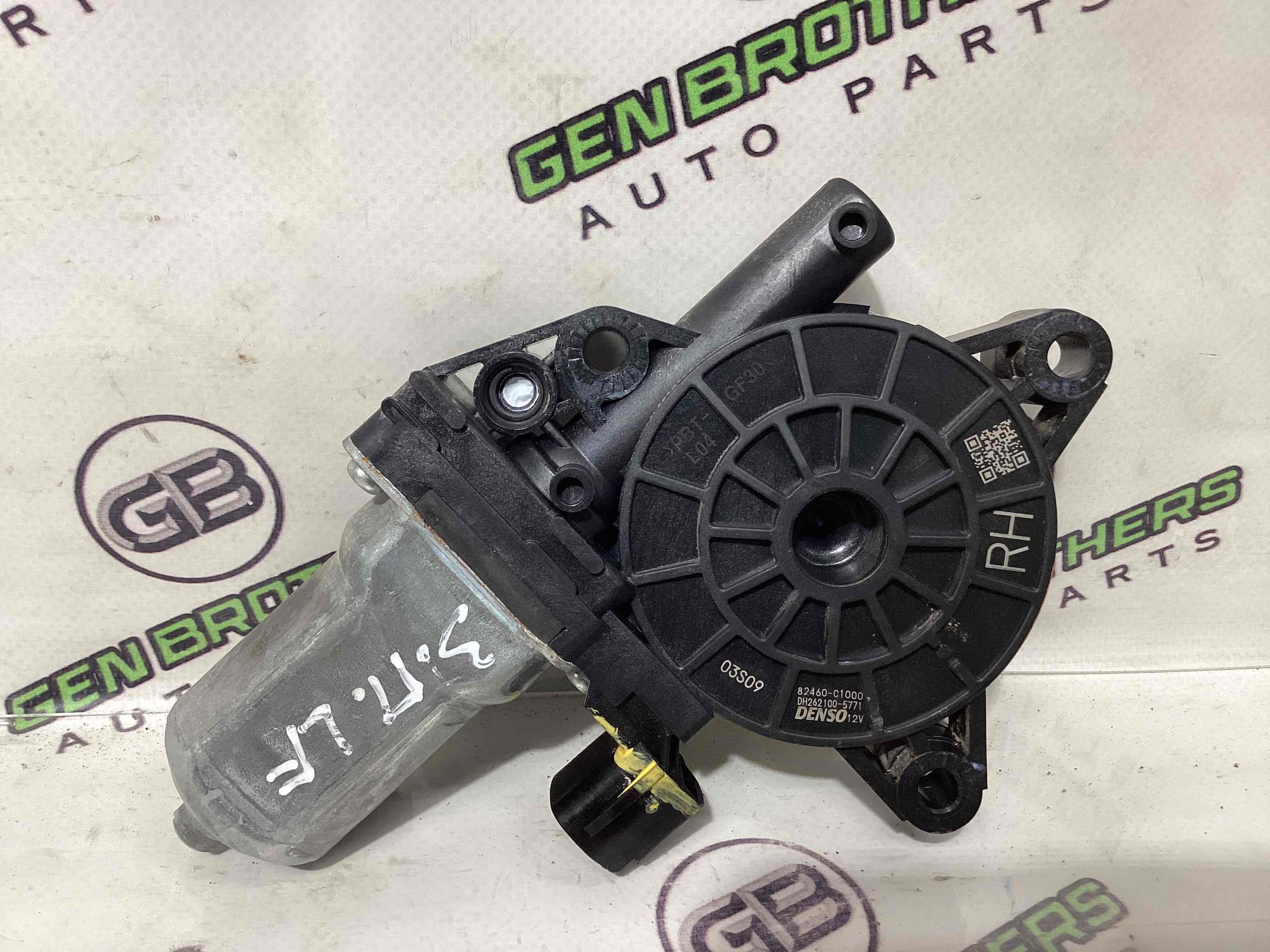 Моторчик склопідйомника