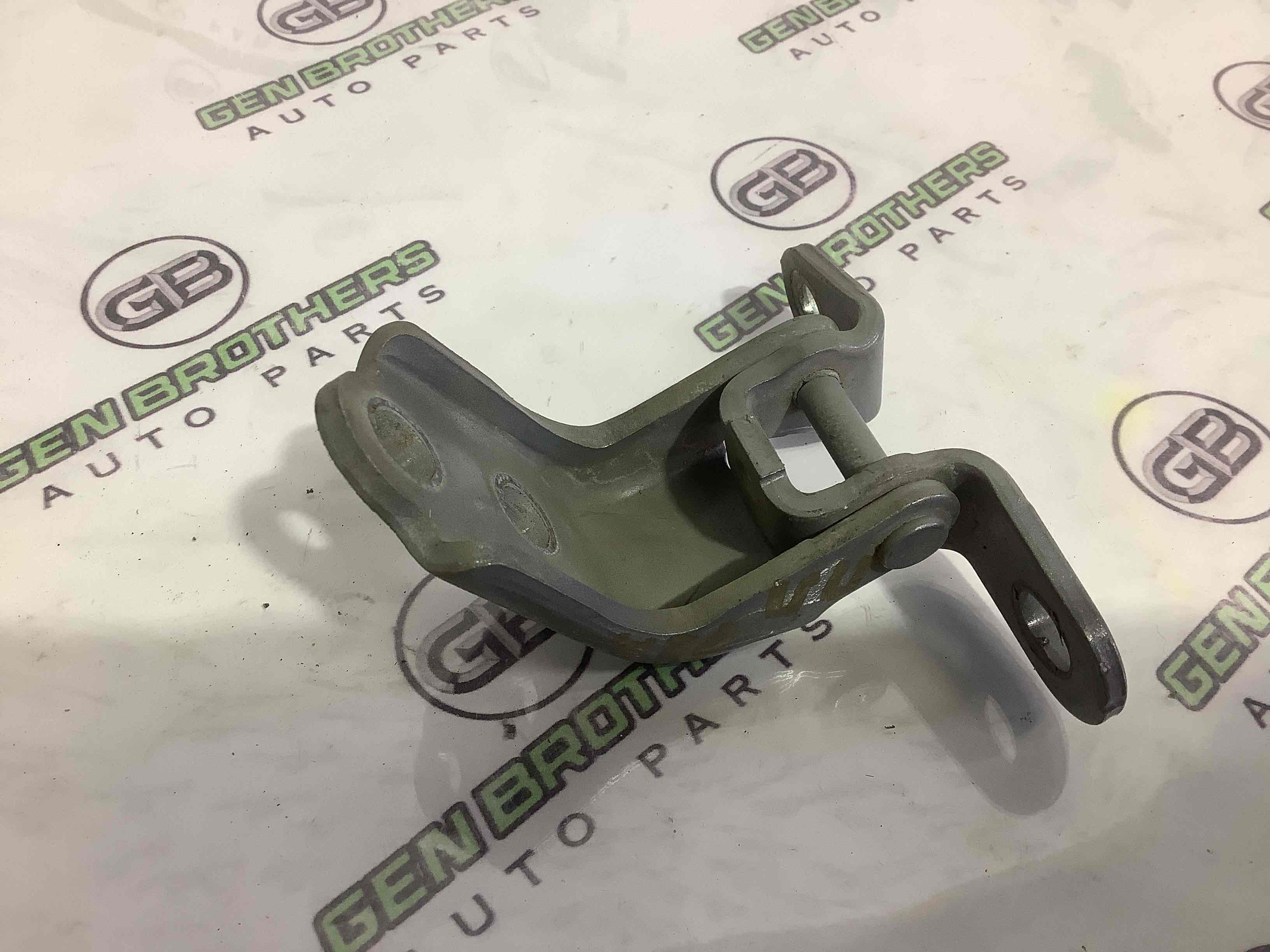 Петля двері, замок двері