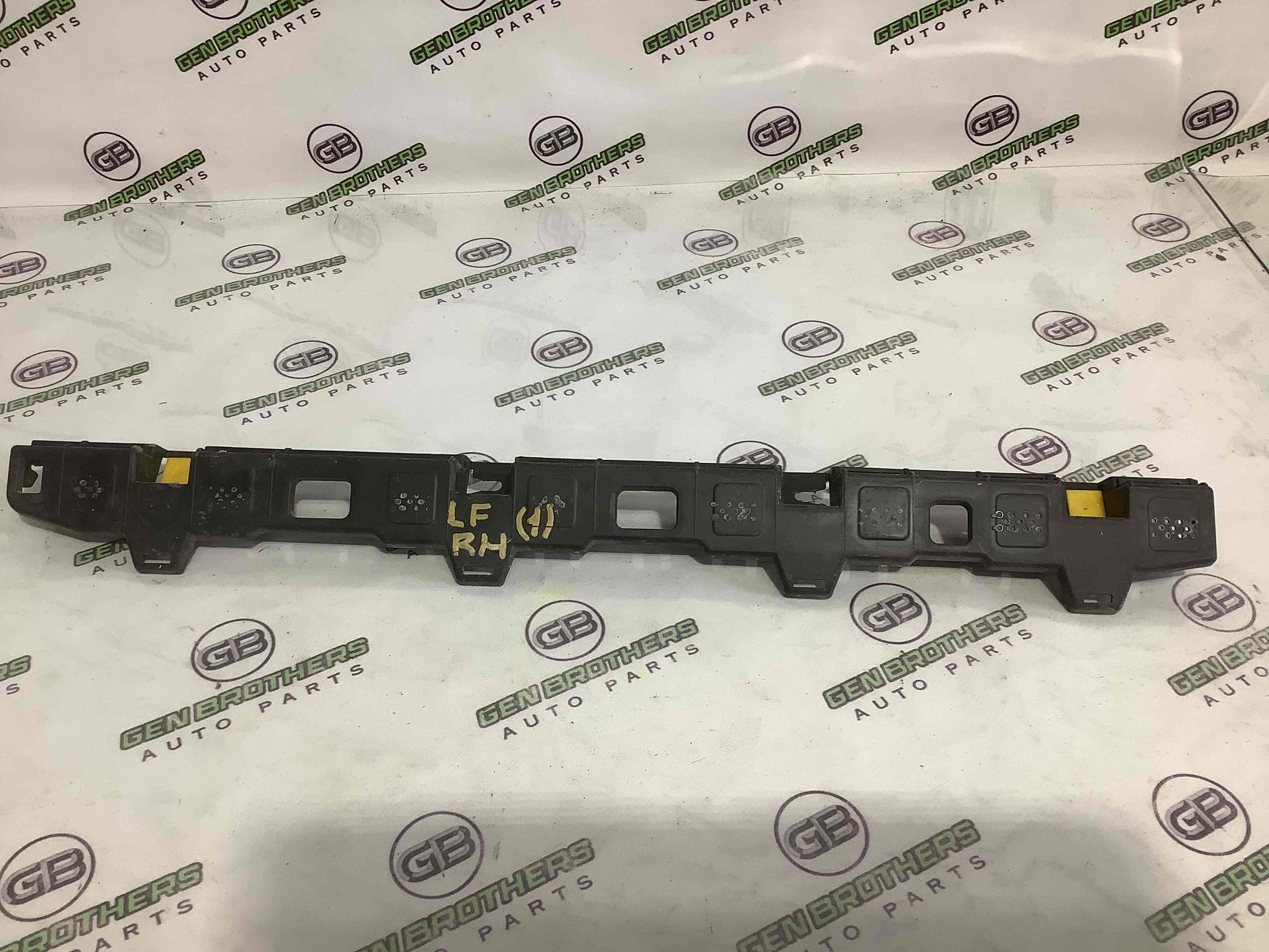 Кріплення, кронштейн