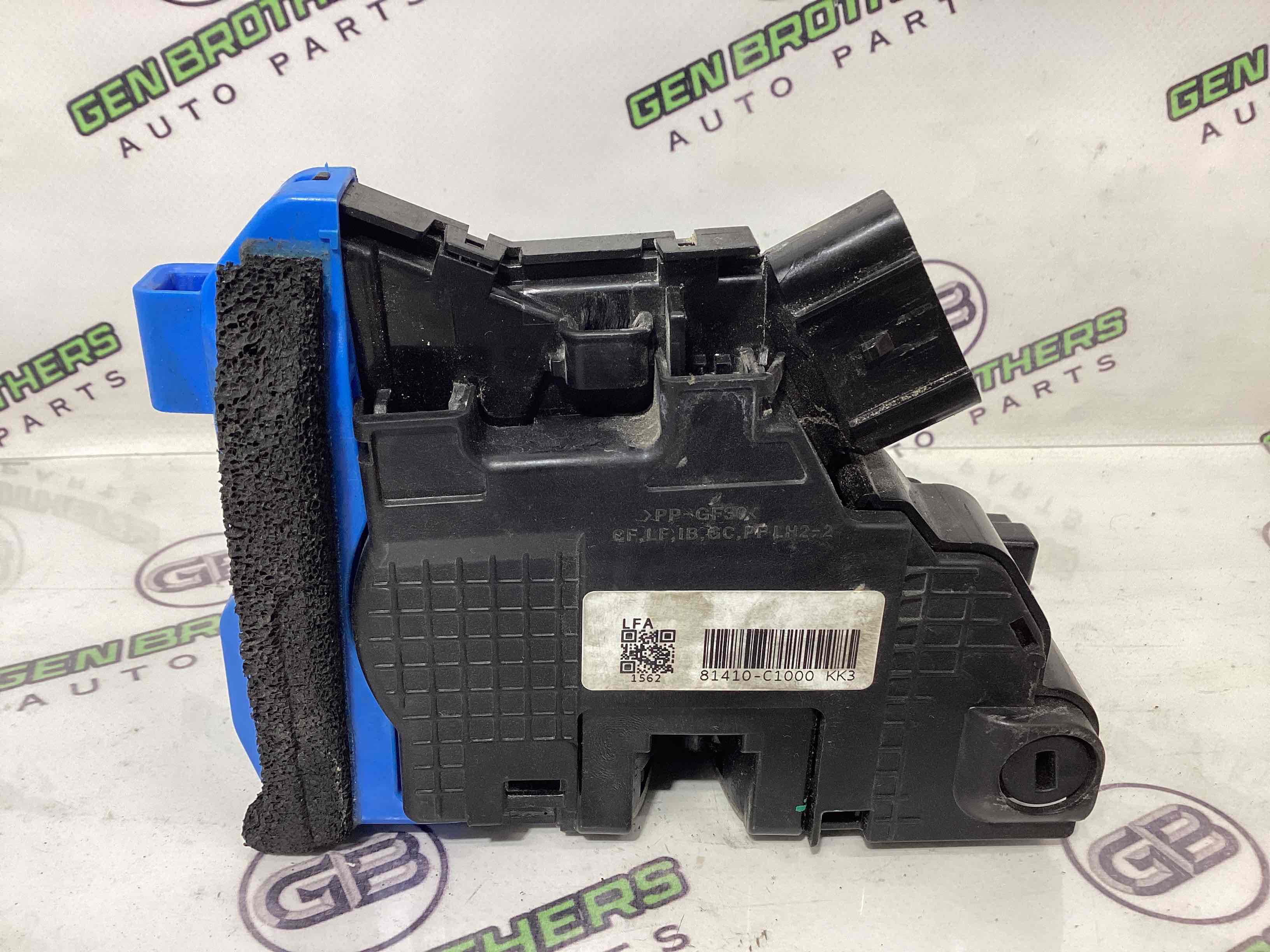 Замок дверей задньої лівої