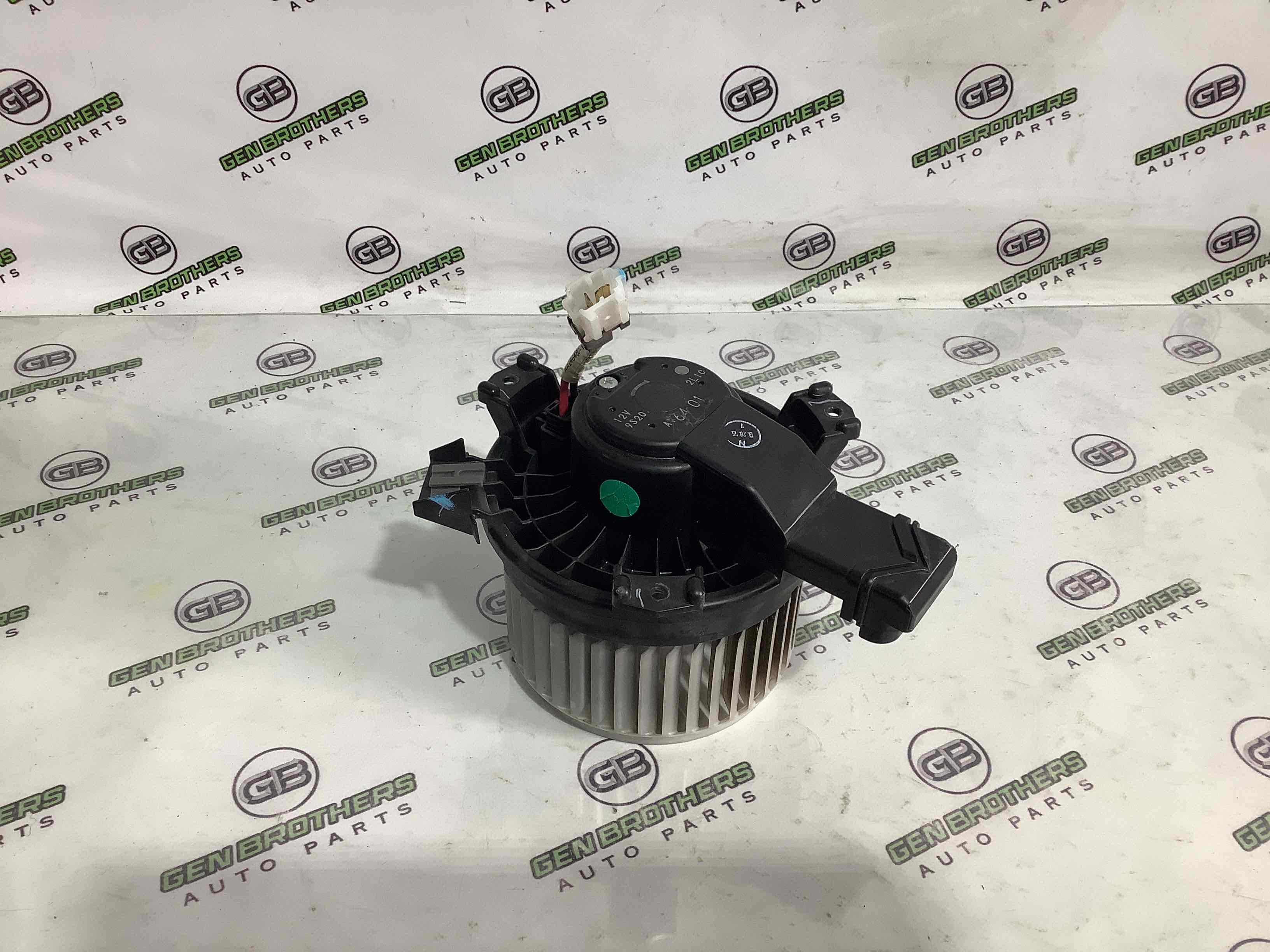 Мотор вентилятор пічки