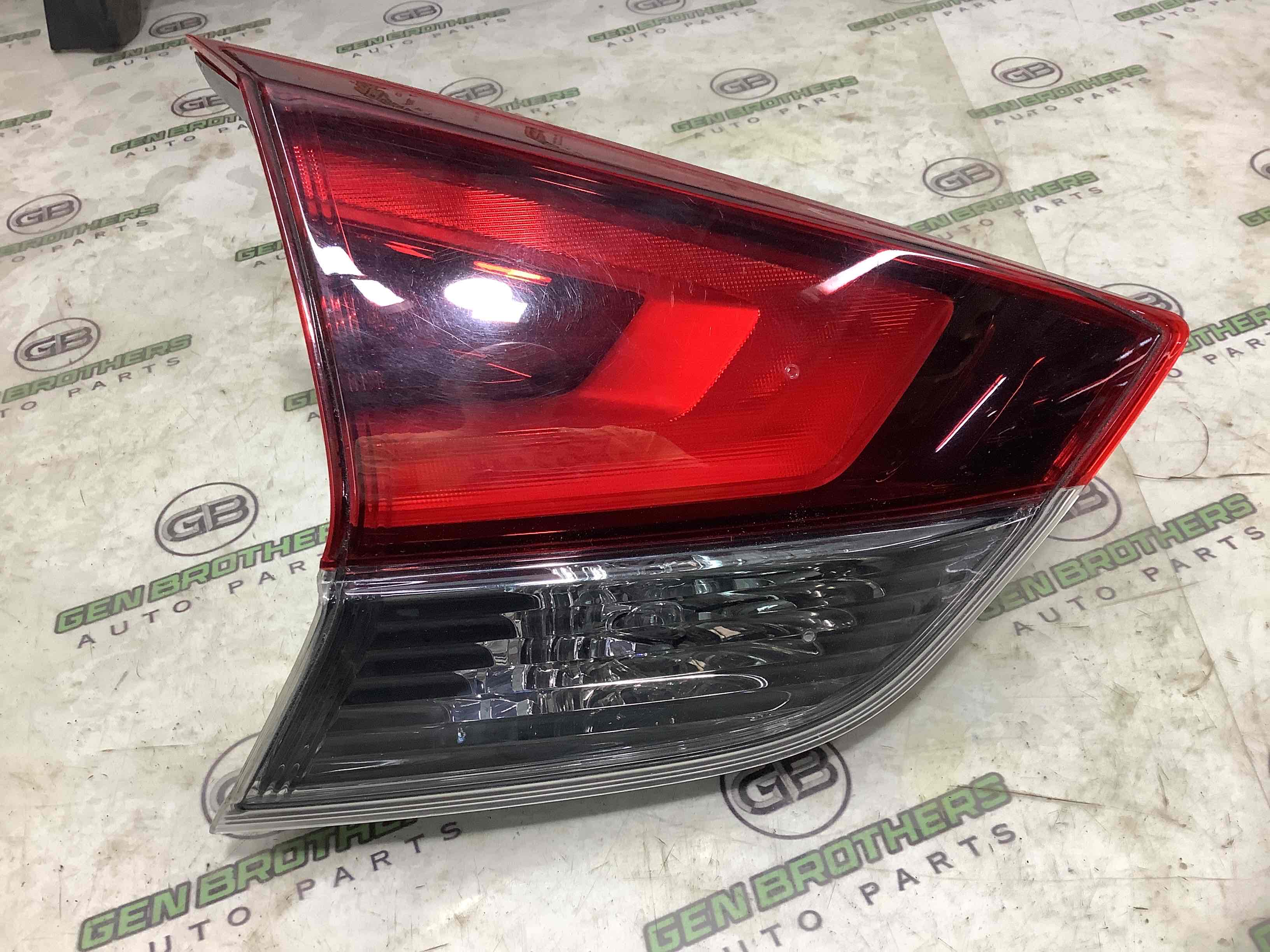 Ліхтар задній лівий