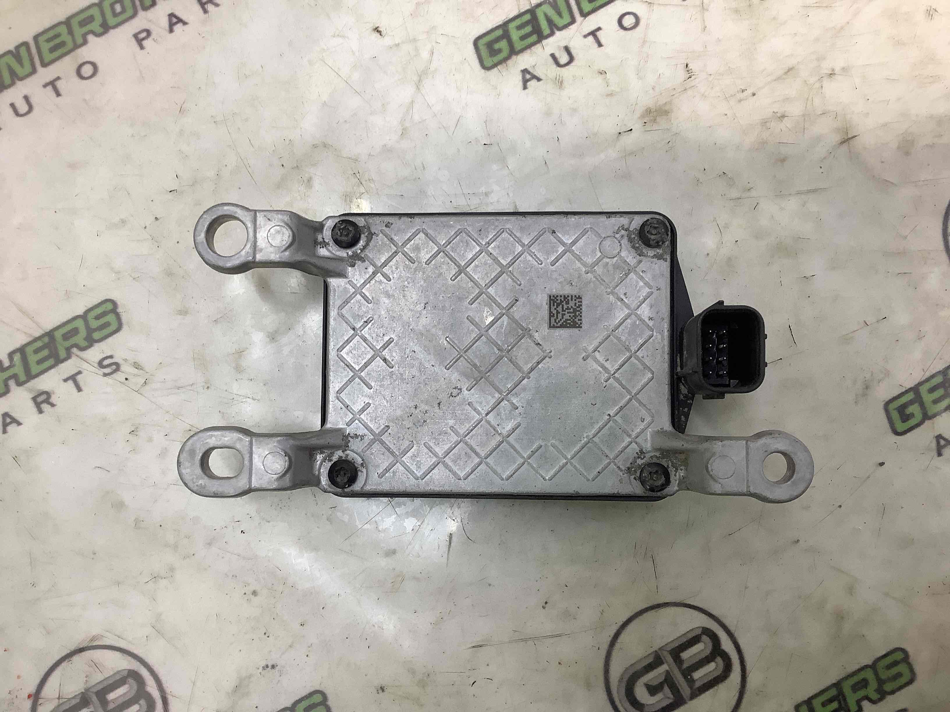 Активний круїз-контроль, дистронік