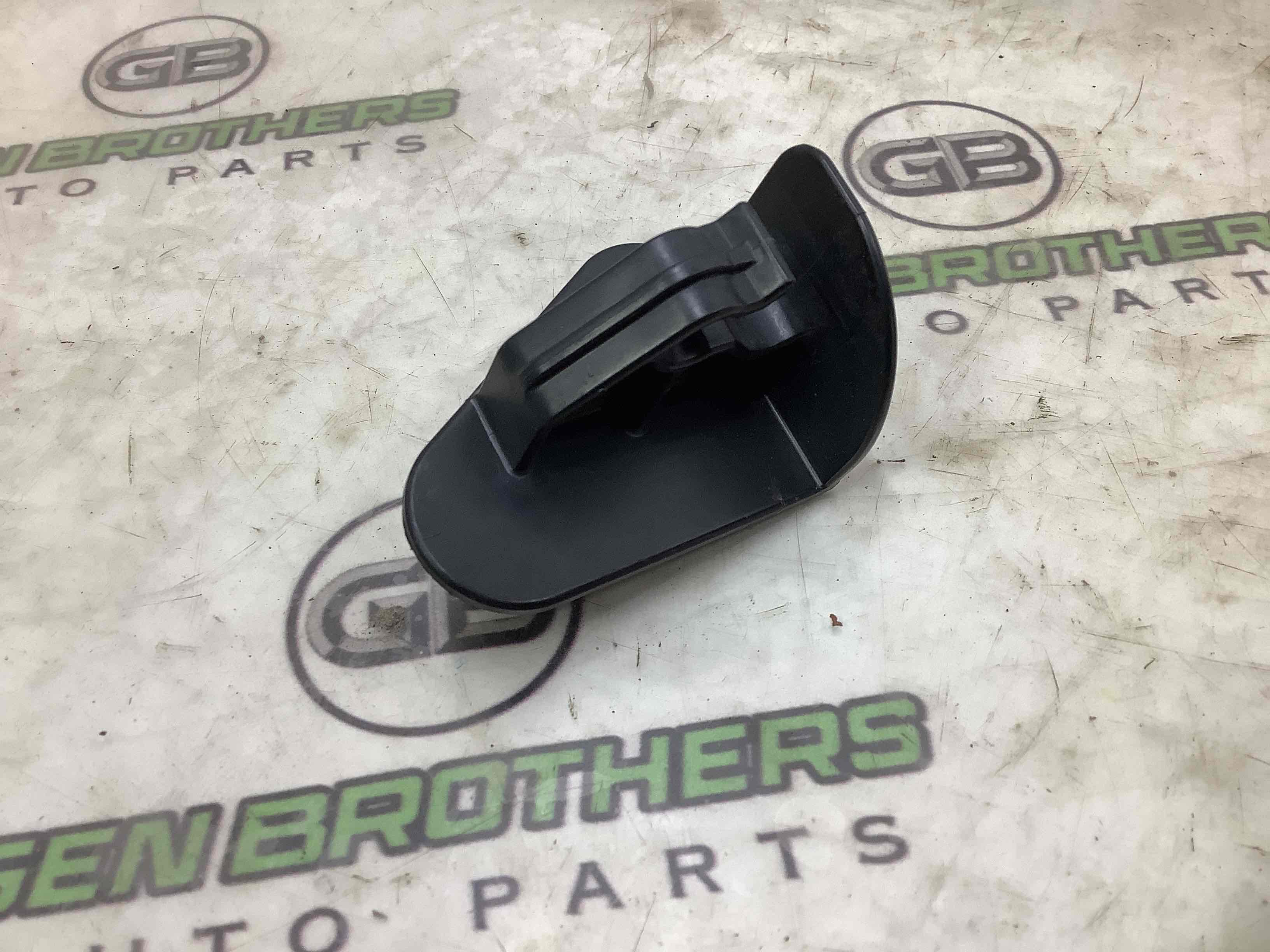 Ущільнювач капота, ізолятор, шуба