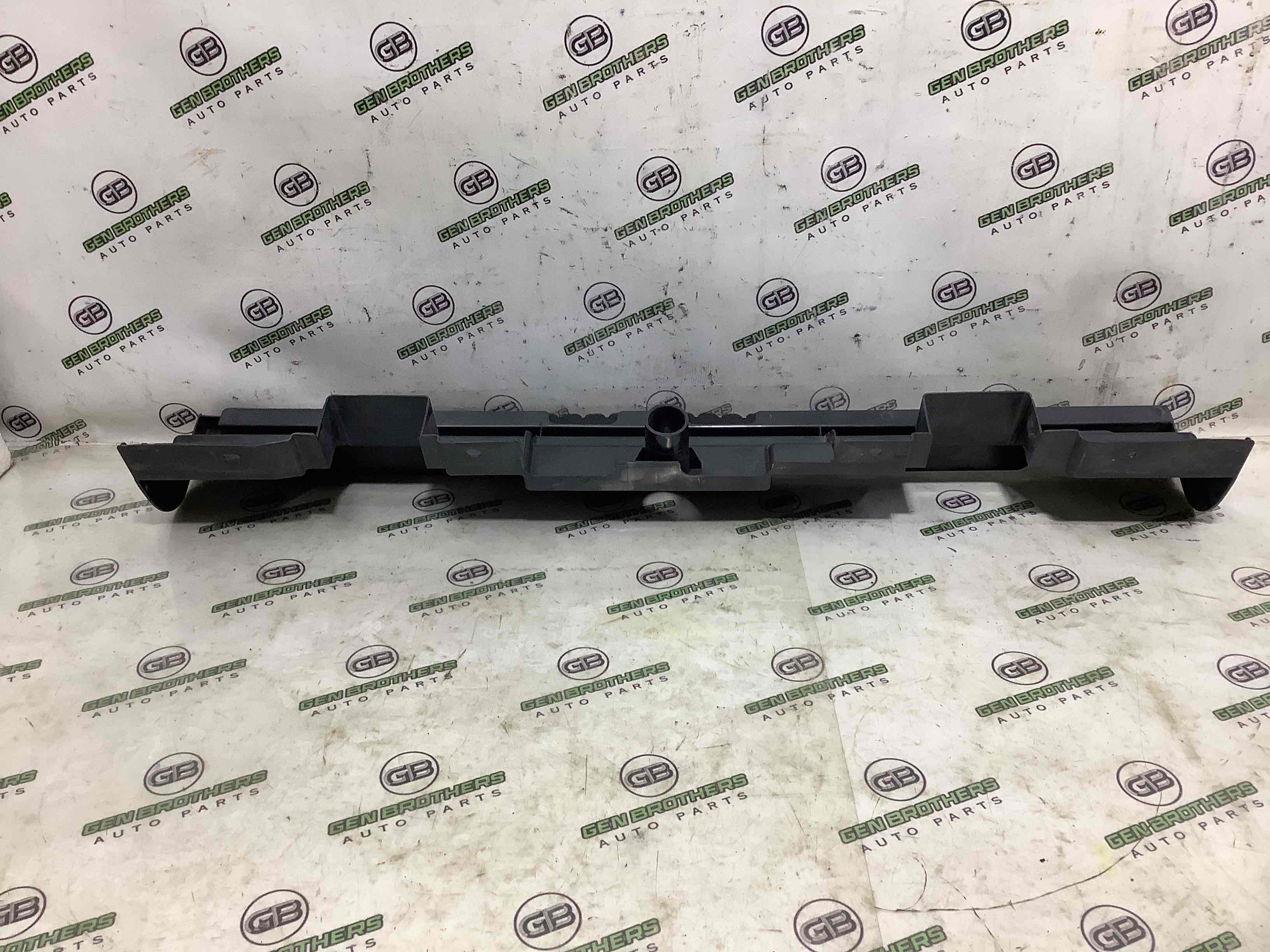 Дефлектор обдува радіатора