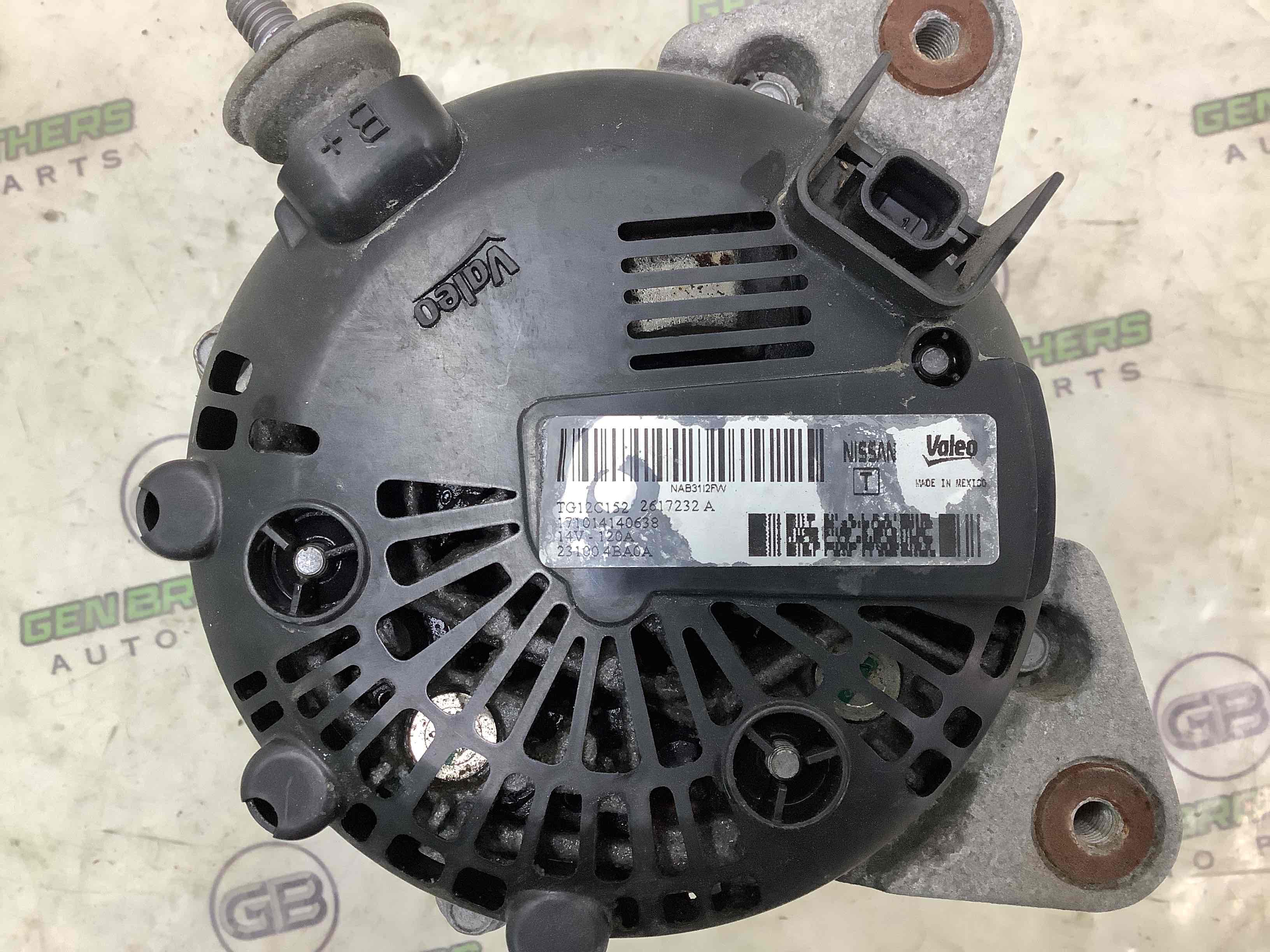 Генератор, кронштейн генератора