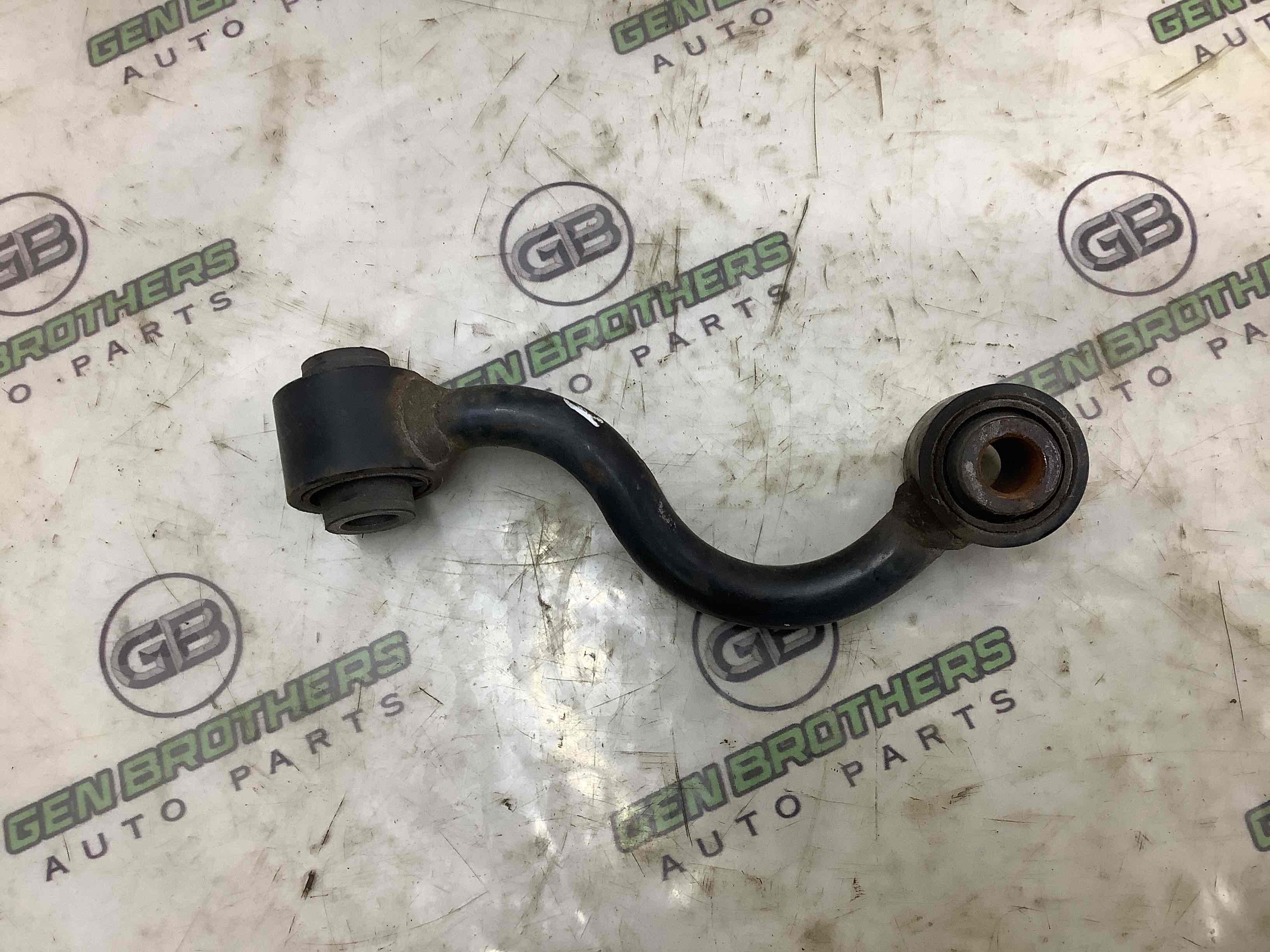 Стійка стабілізатора