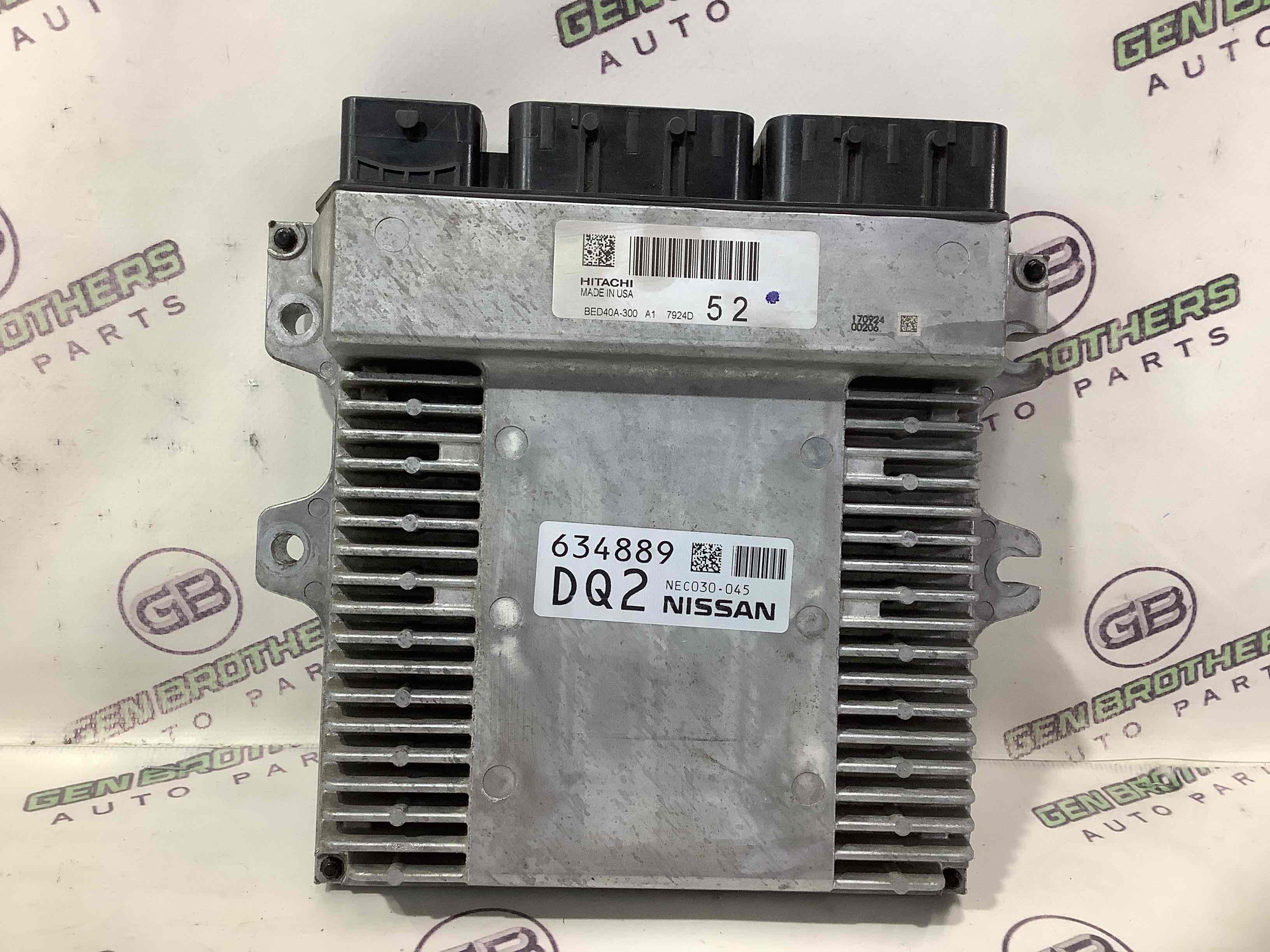 Блок ECU комп'ютер двигуна