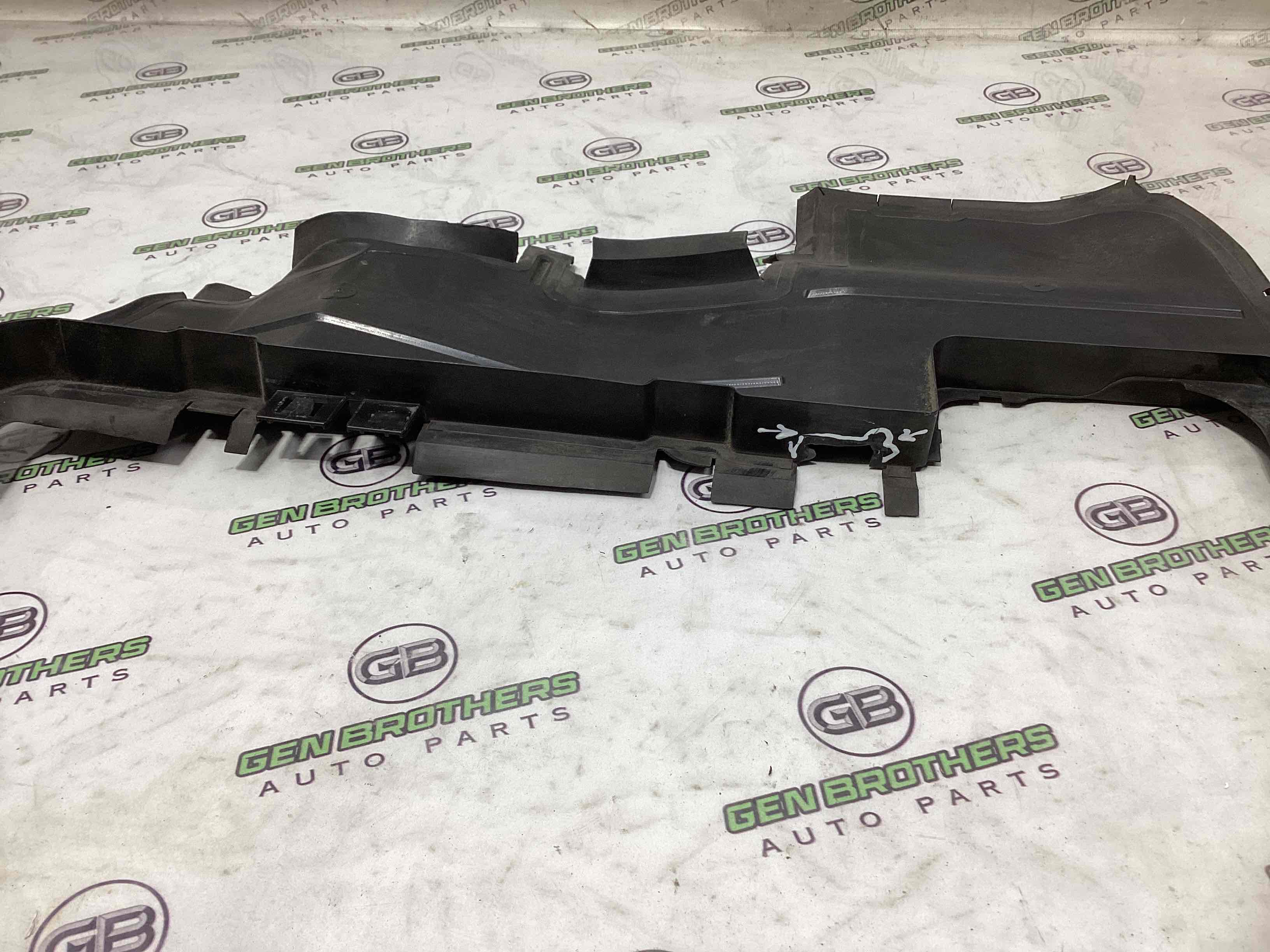 Дефлектор обдува радиатора