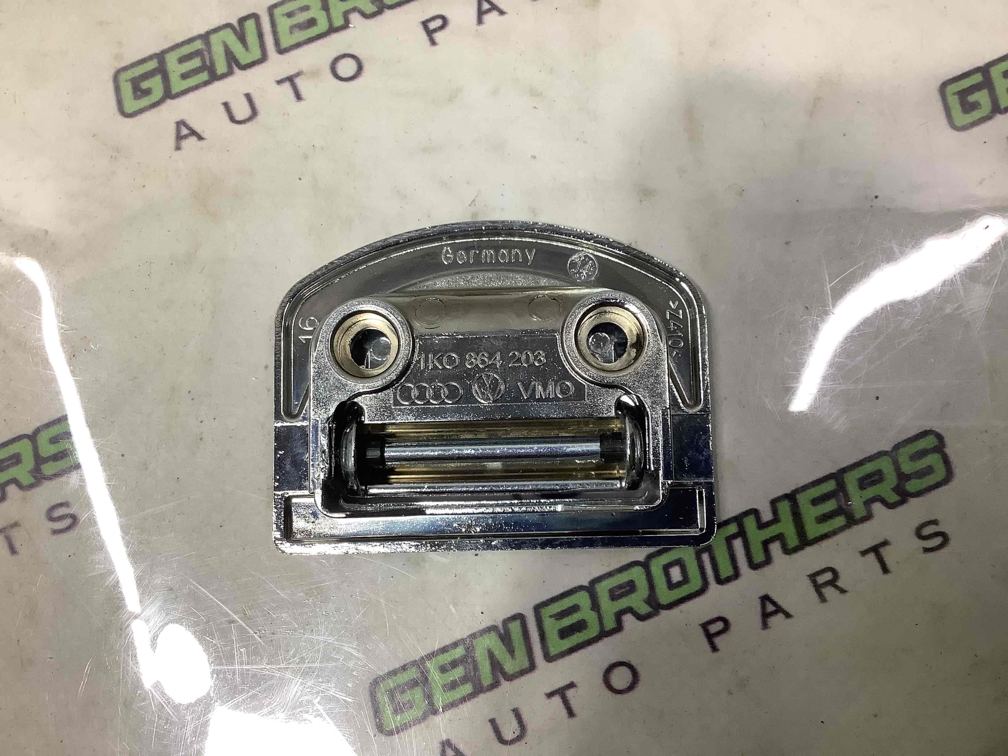 Элементы отделки багажника