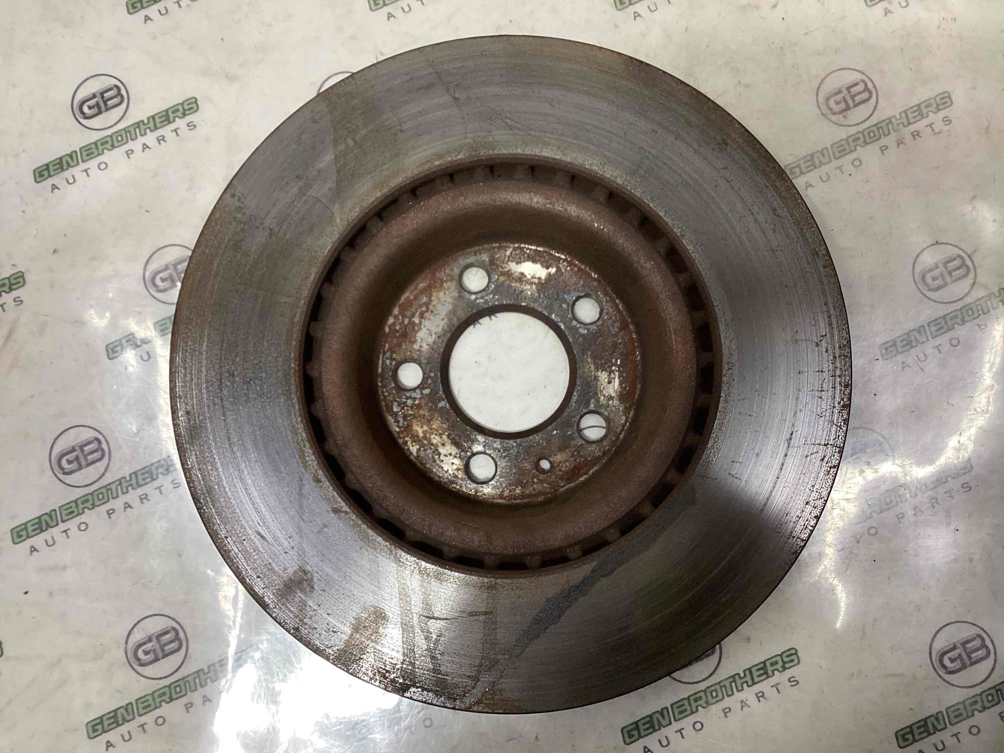 Тормозной диск передний