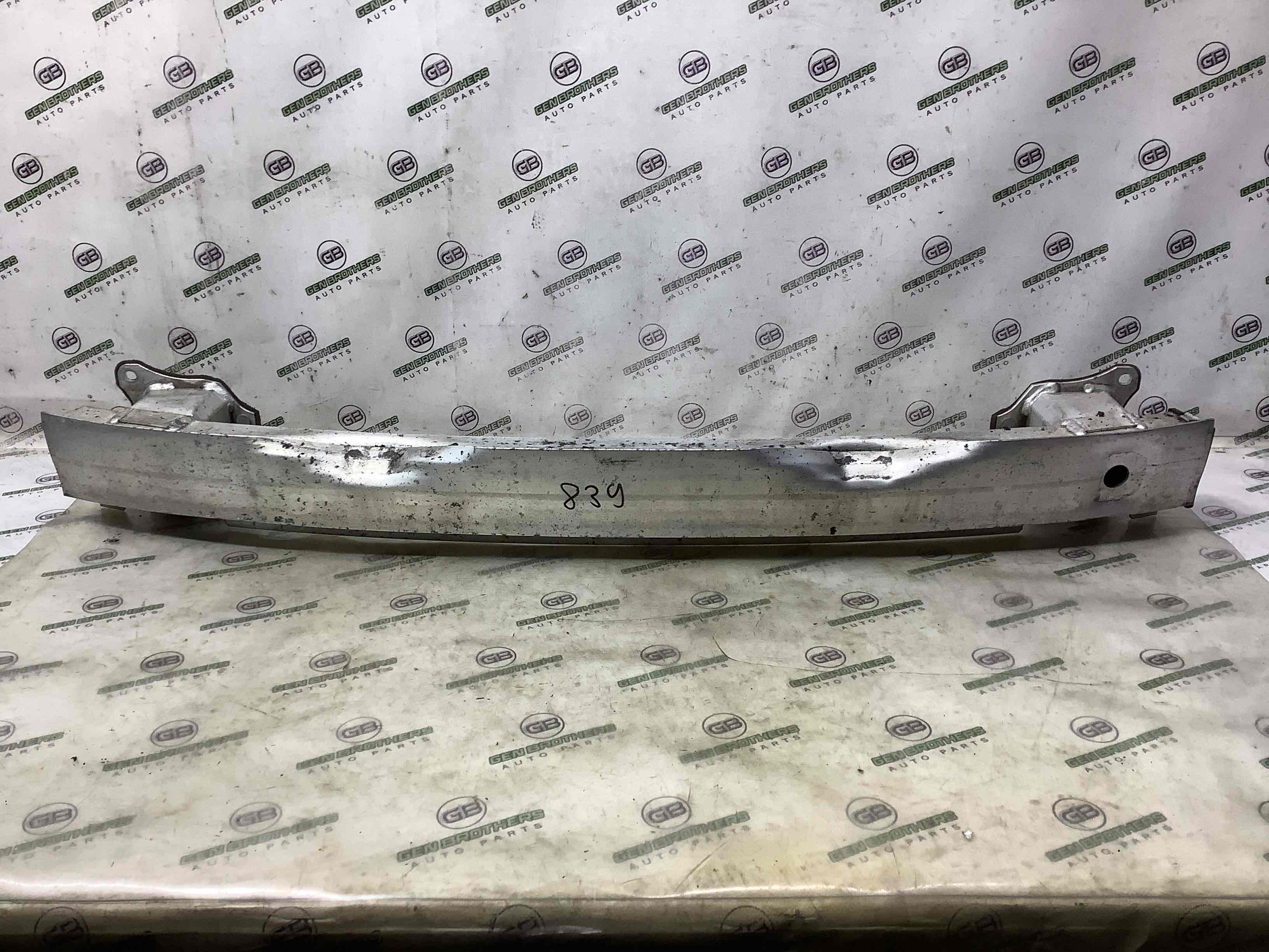 Усилитель бампера заднего