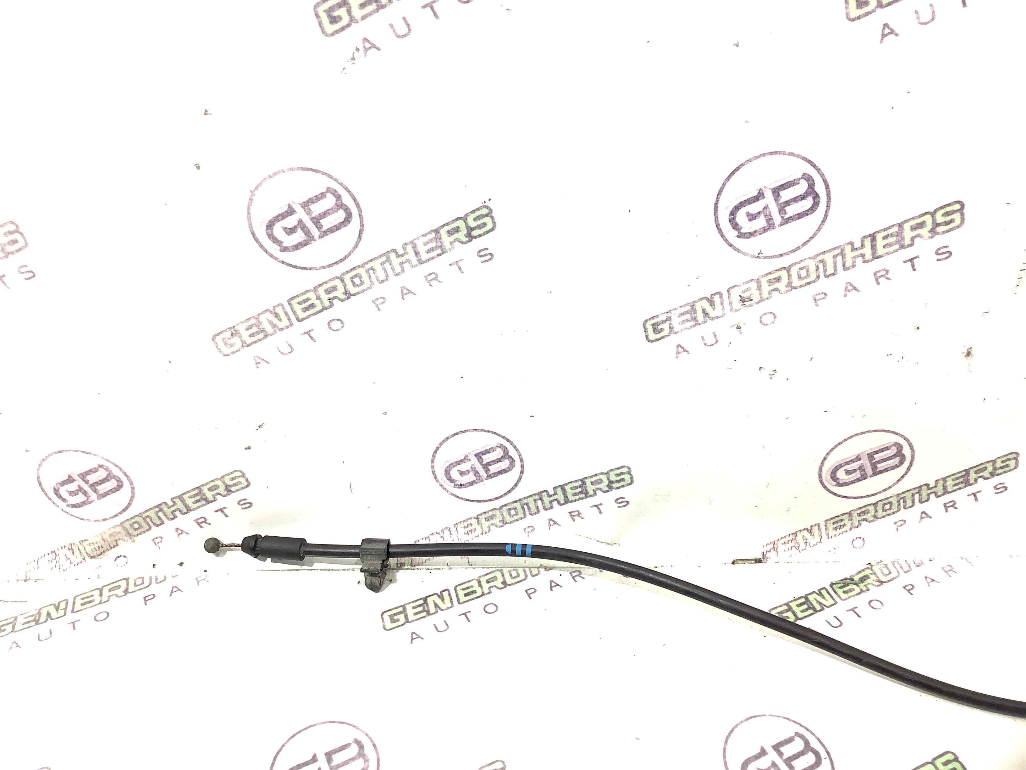 Замок капота, трос капота