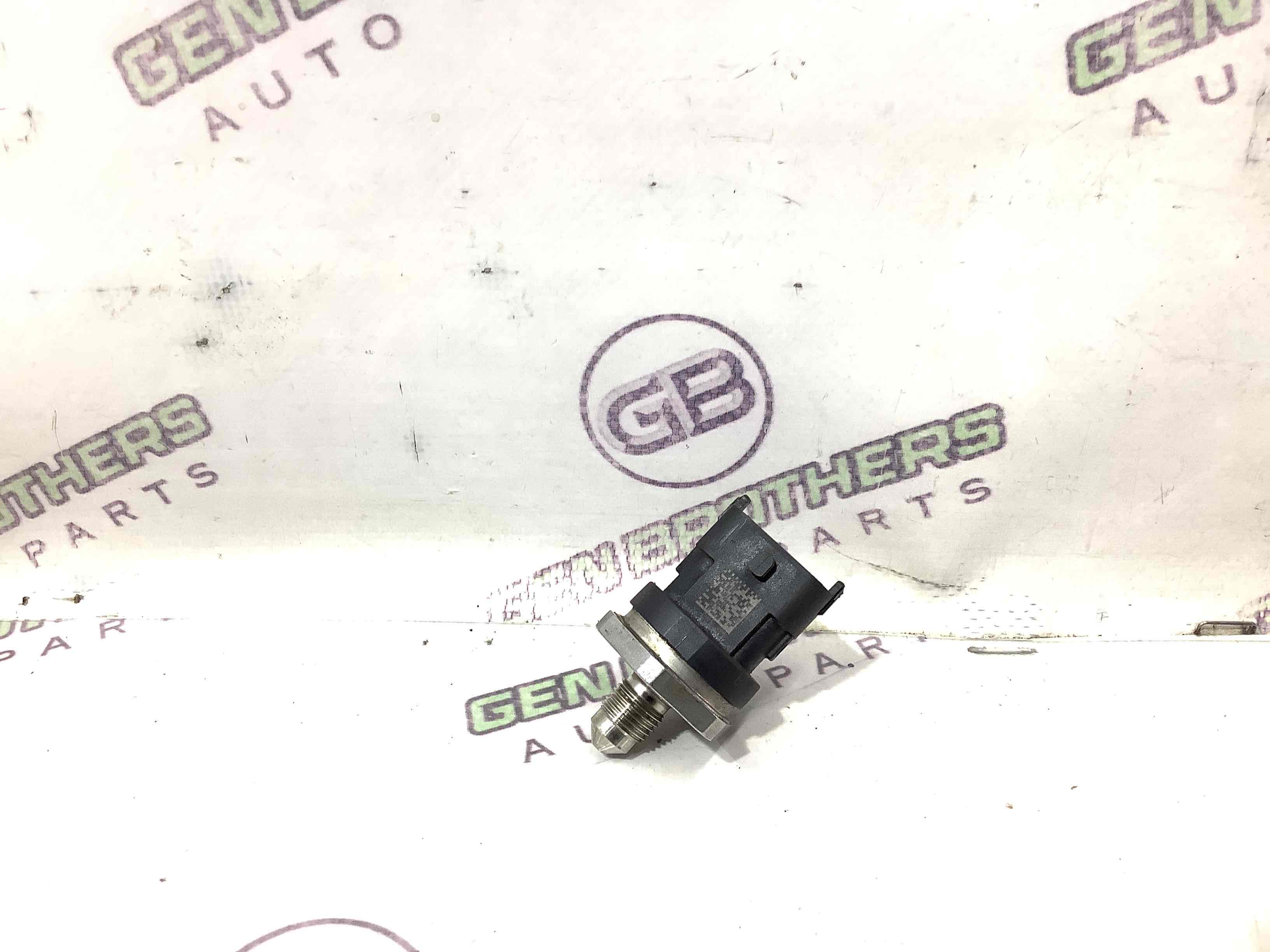 Датчик давления топлива