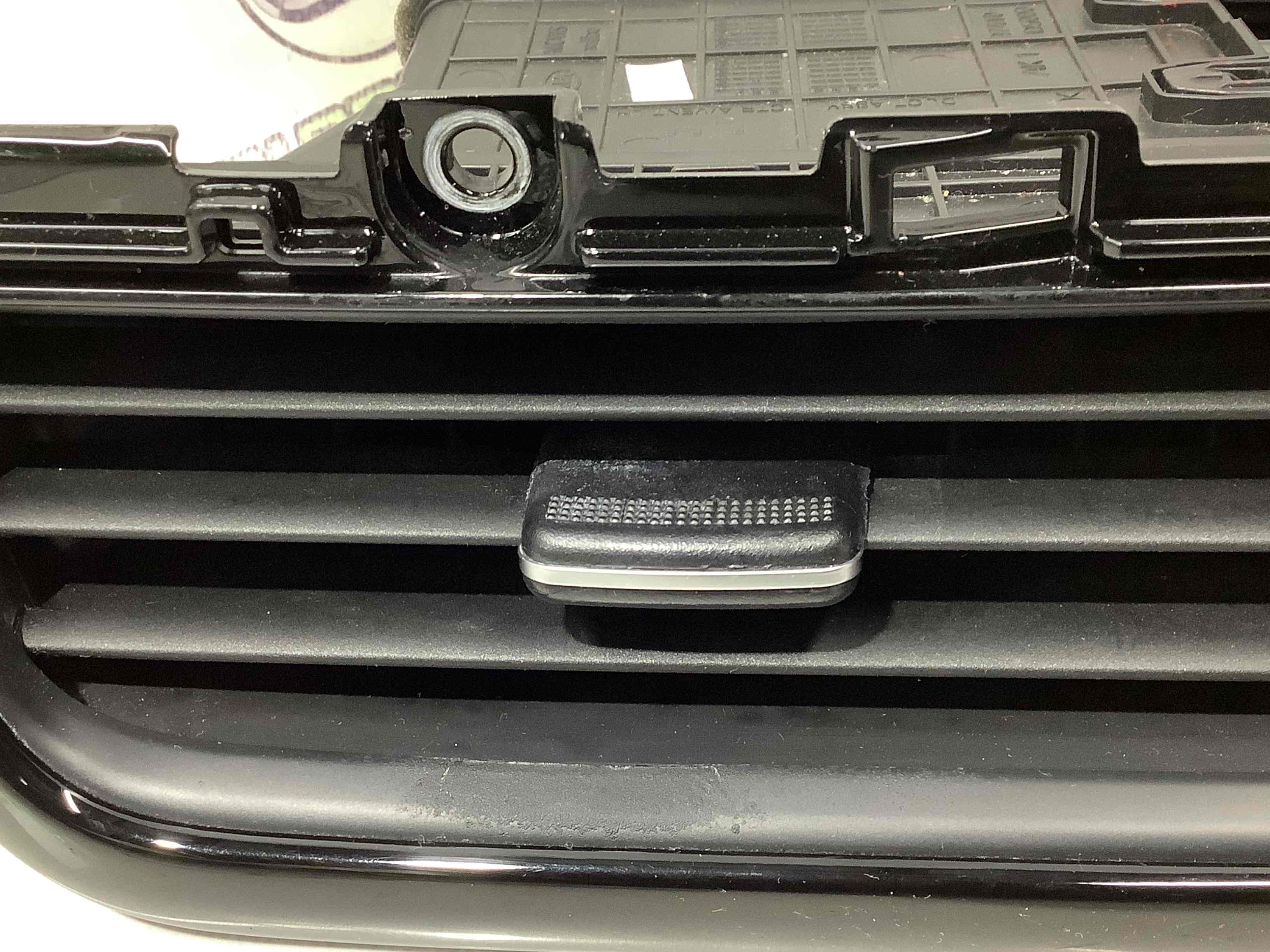 Дефлектор обдува салона