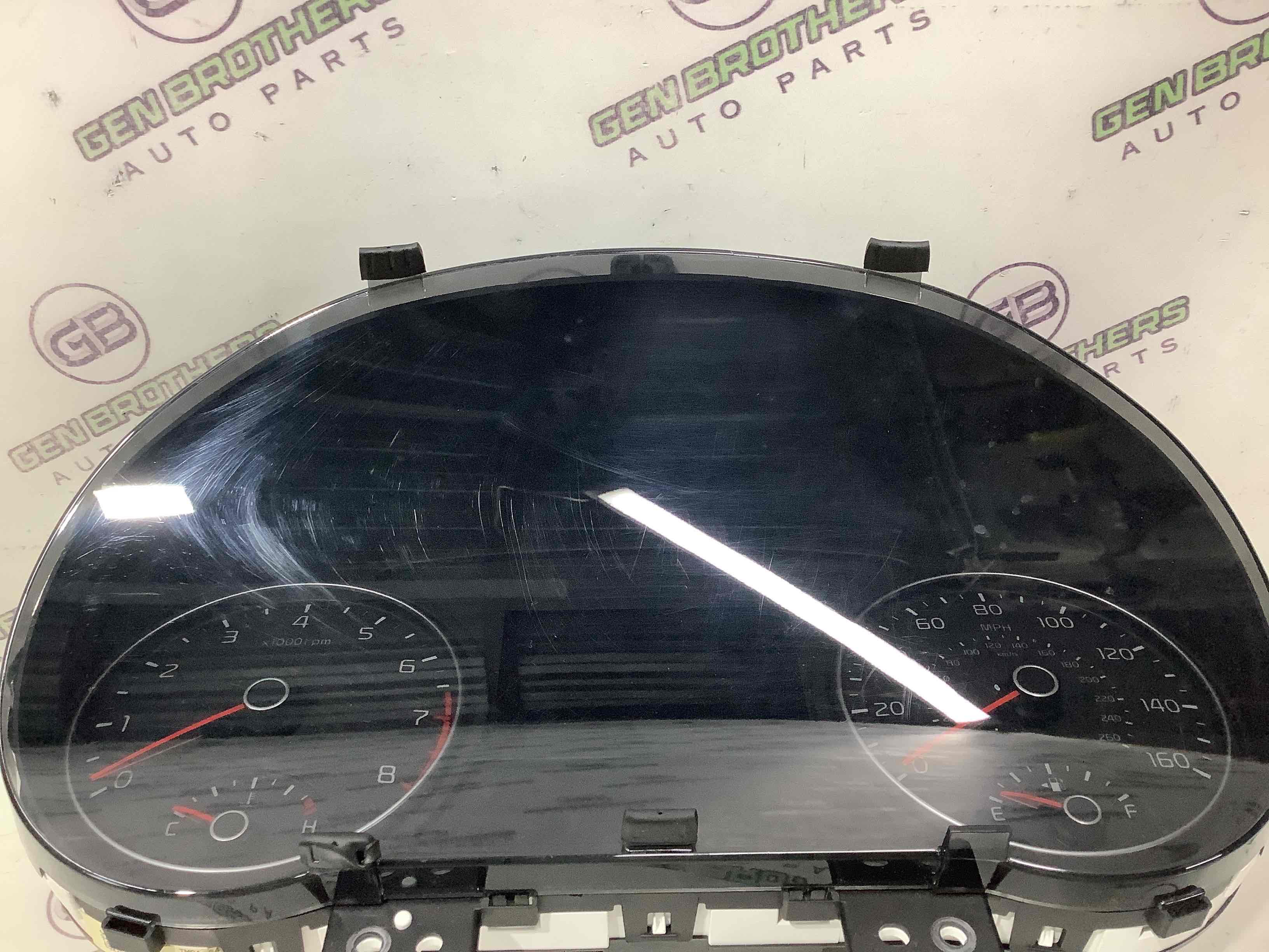 Щиток приборов приборная панель