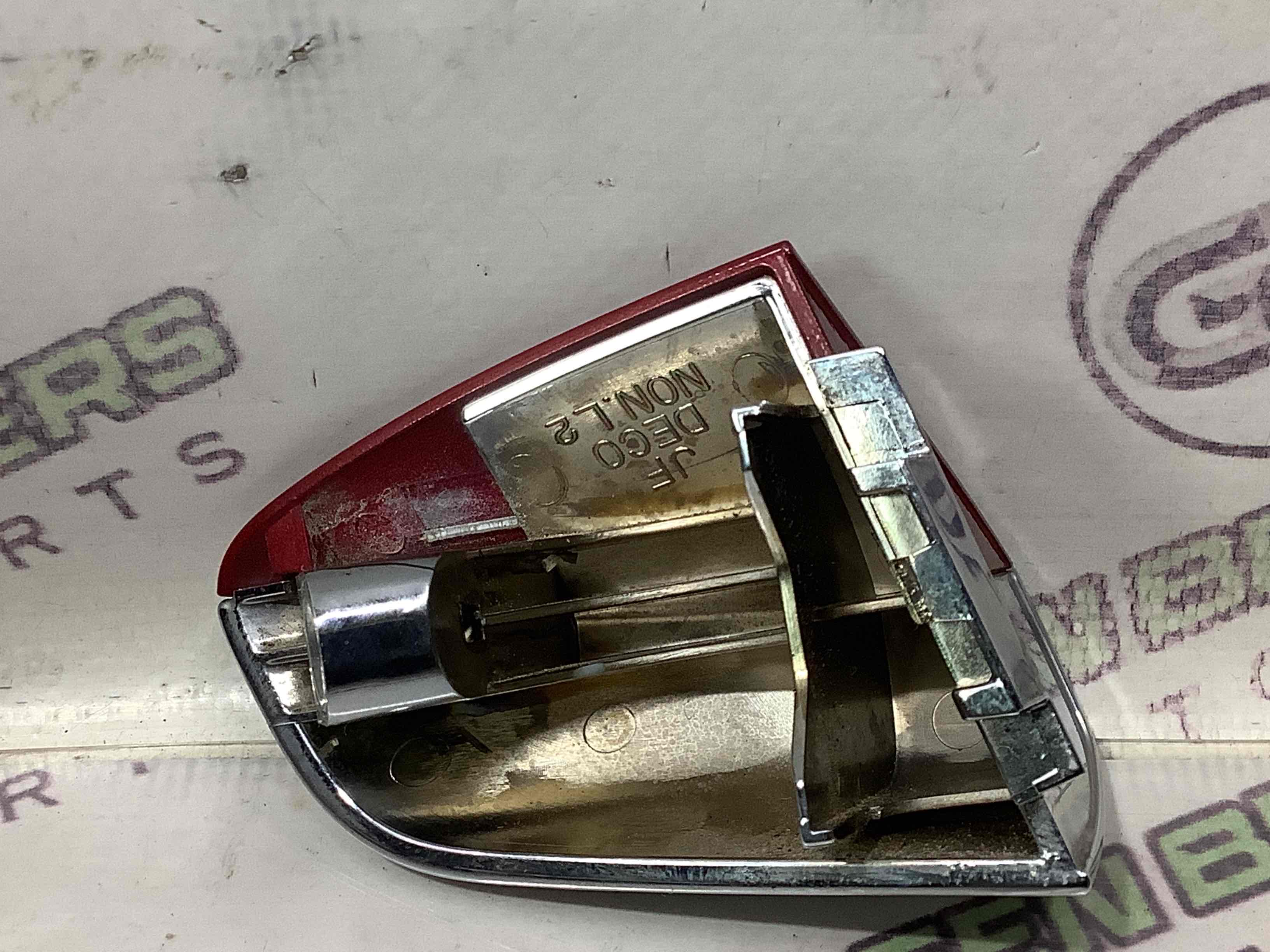 Заглушка ручки двери