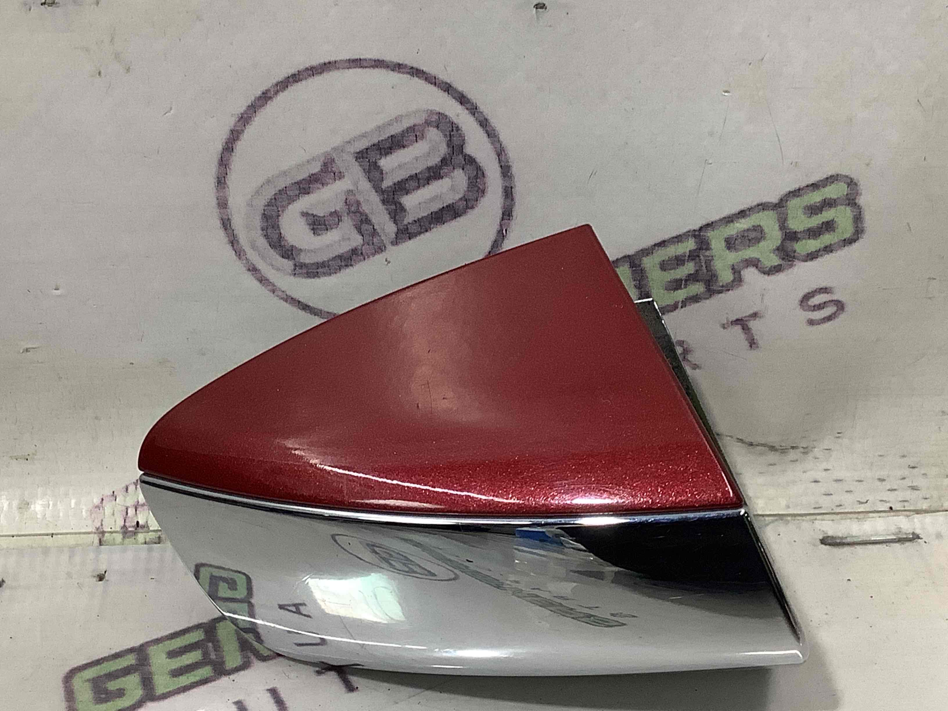 Ручка открывания капота