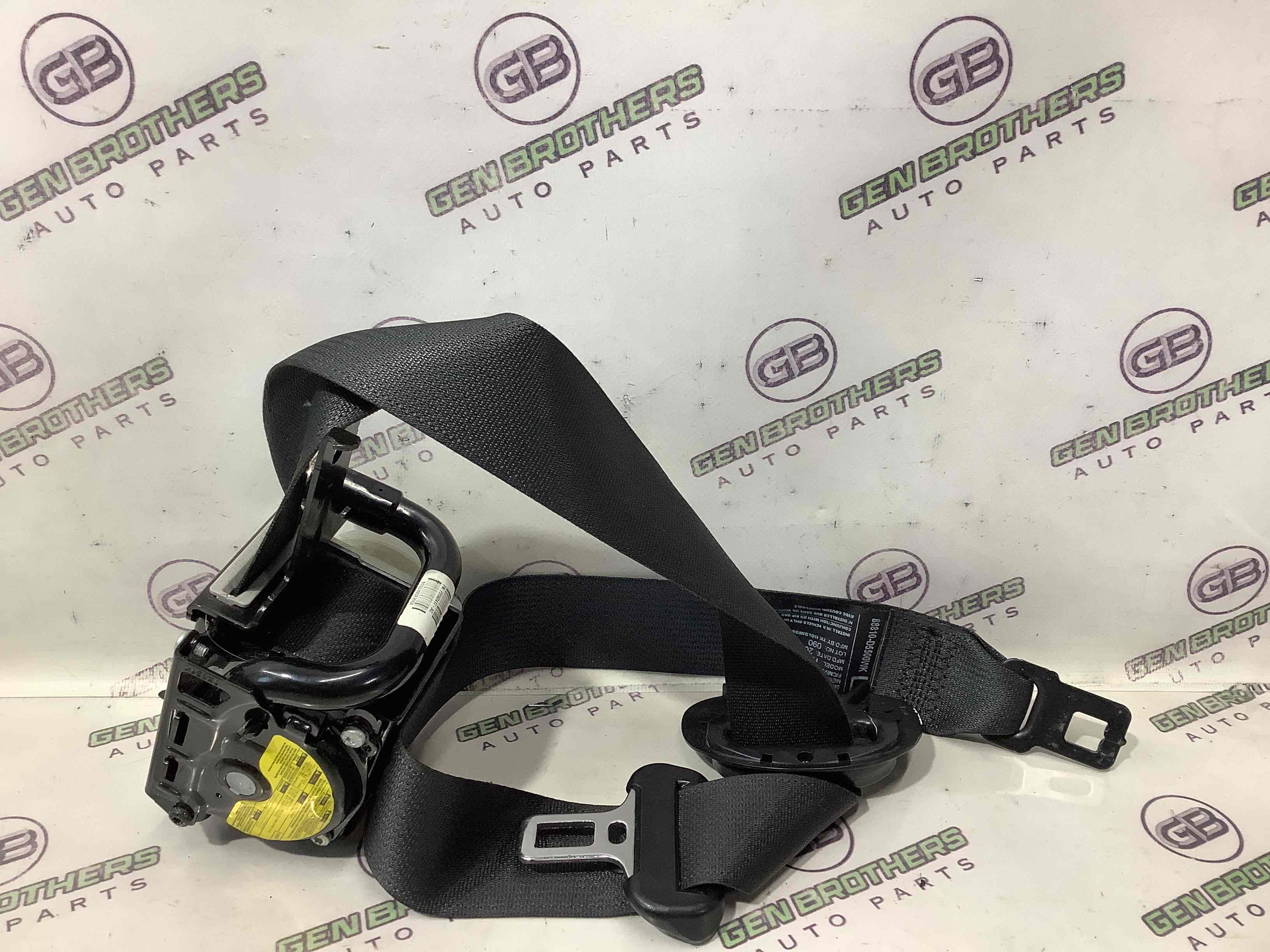 Ремень безопасности