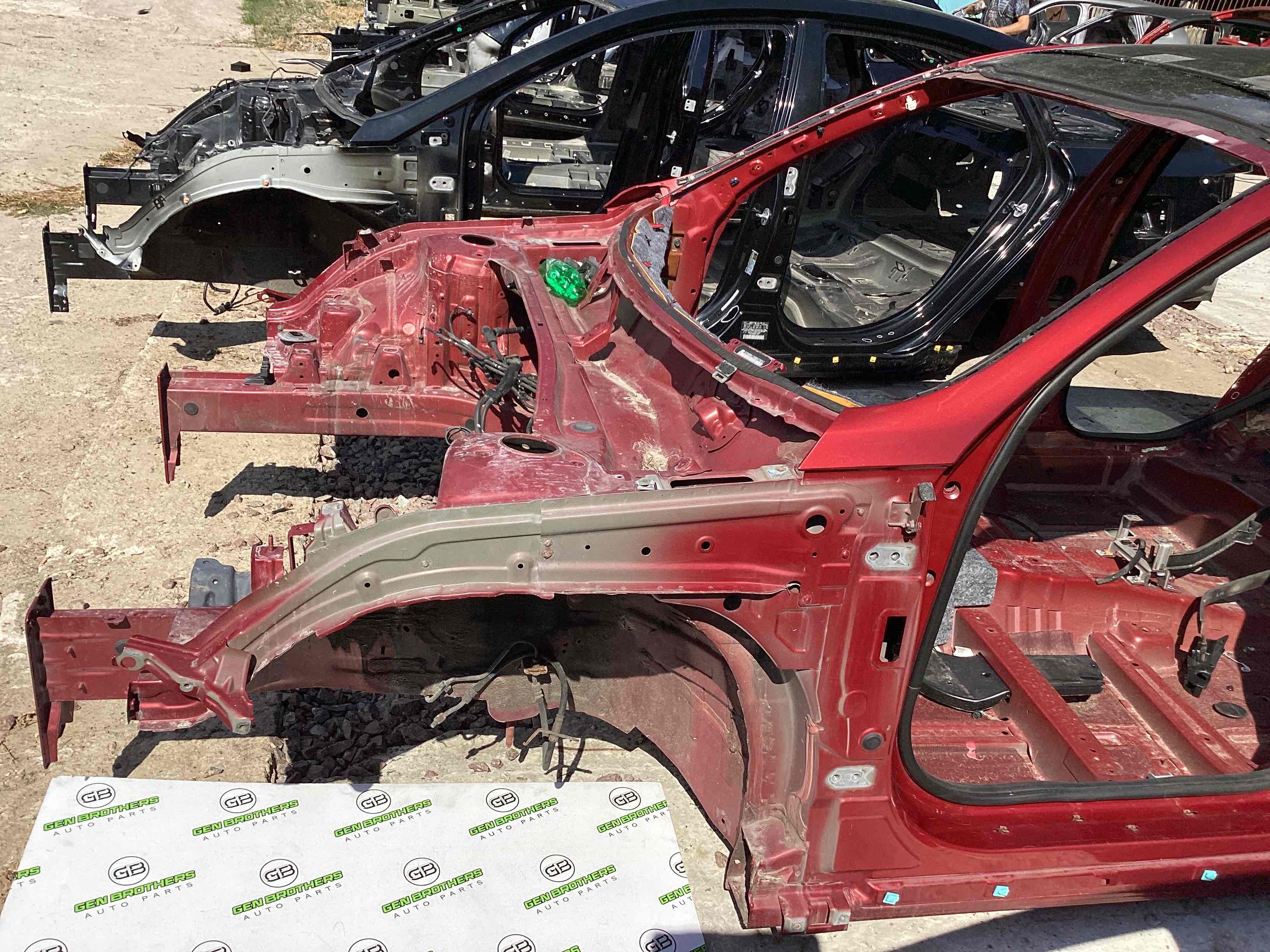 Четверть передняя левая