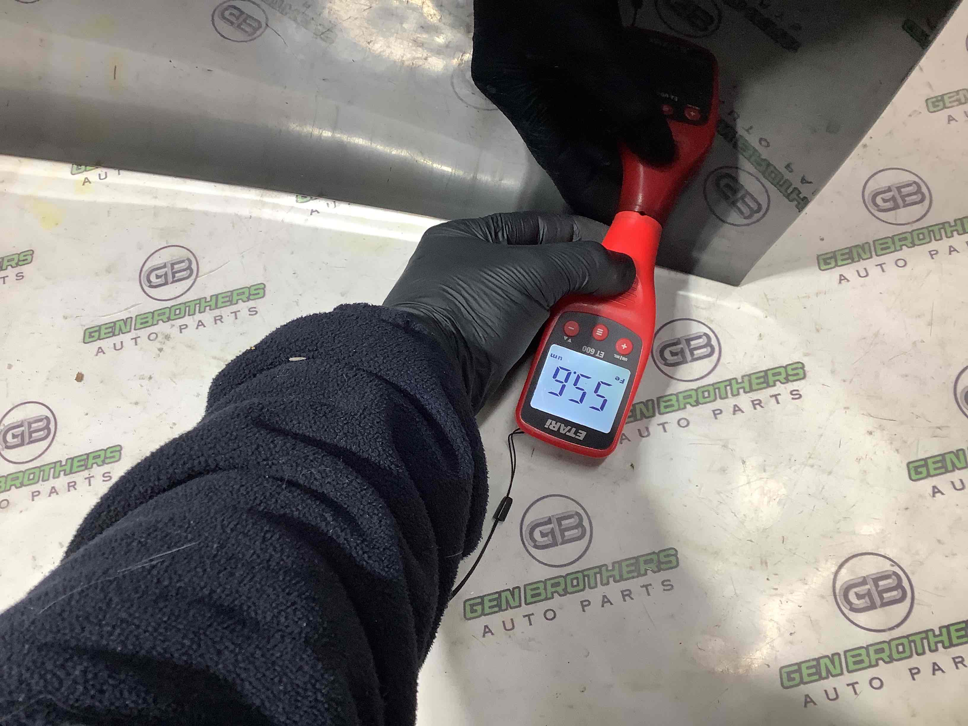 Дверь передняя правая