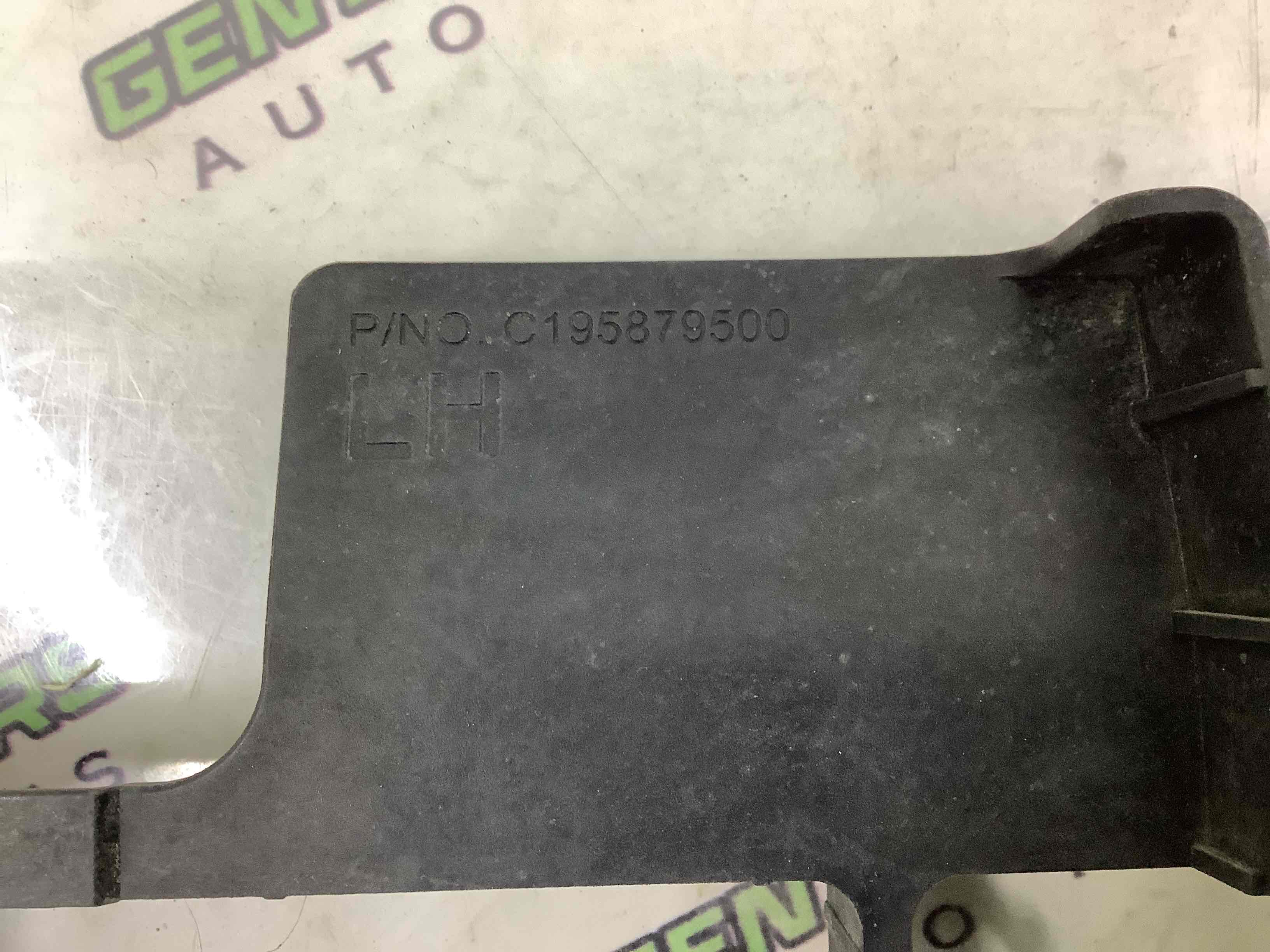 Датчик сліпої зони, кріплення датчика