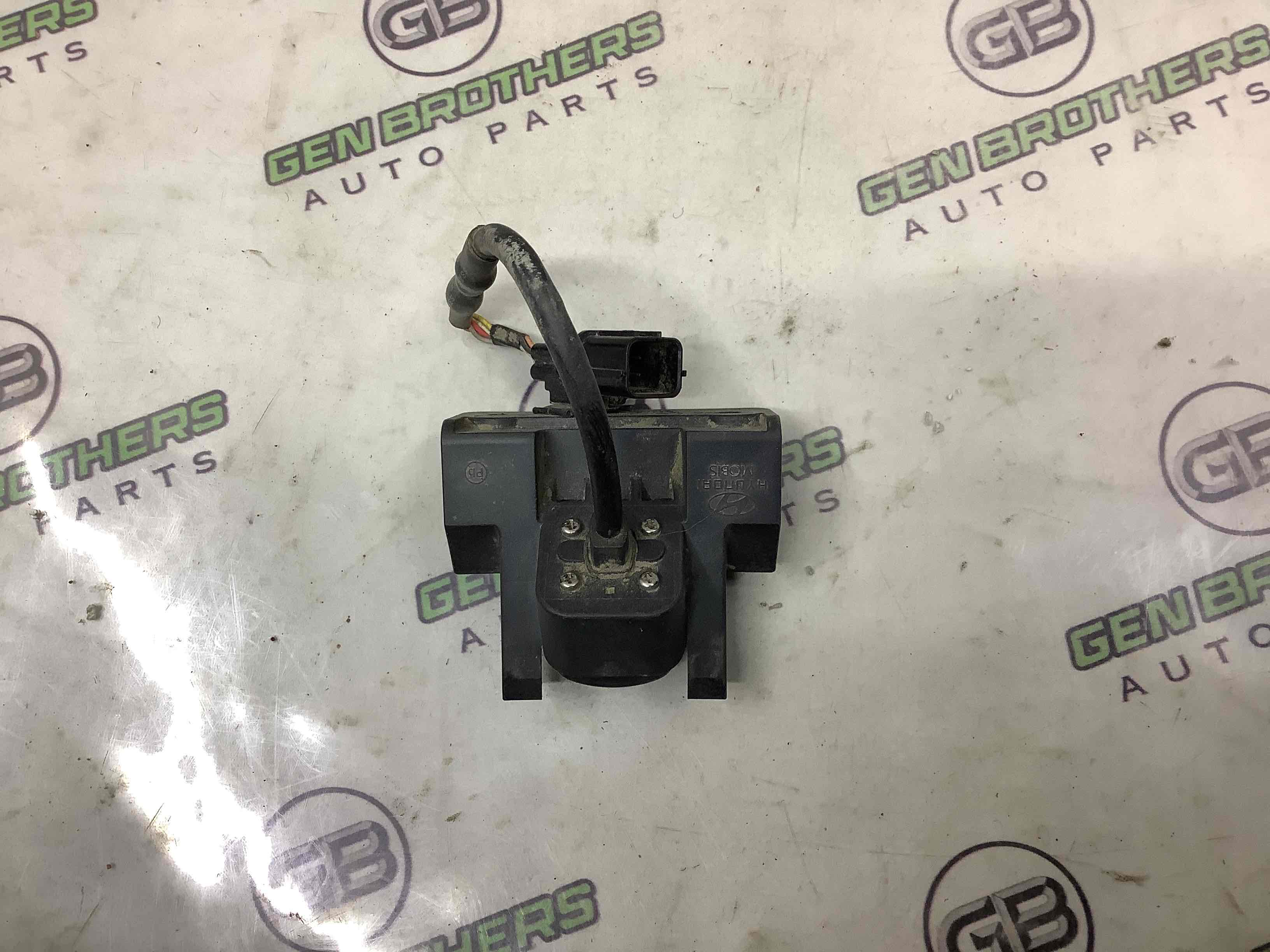 Камера, кріплення камери, корпус