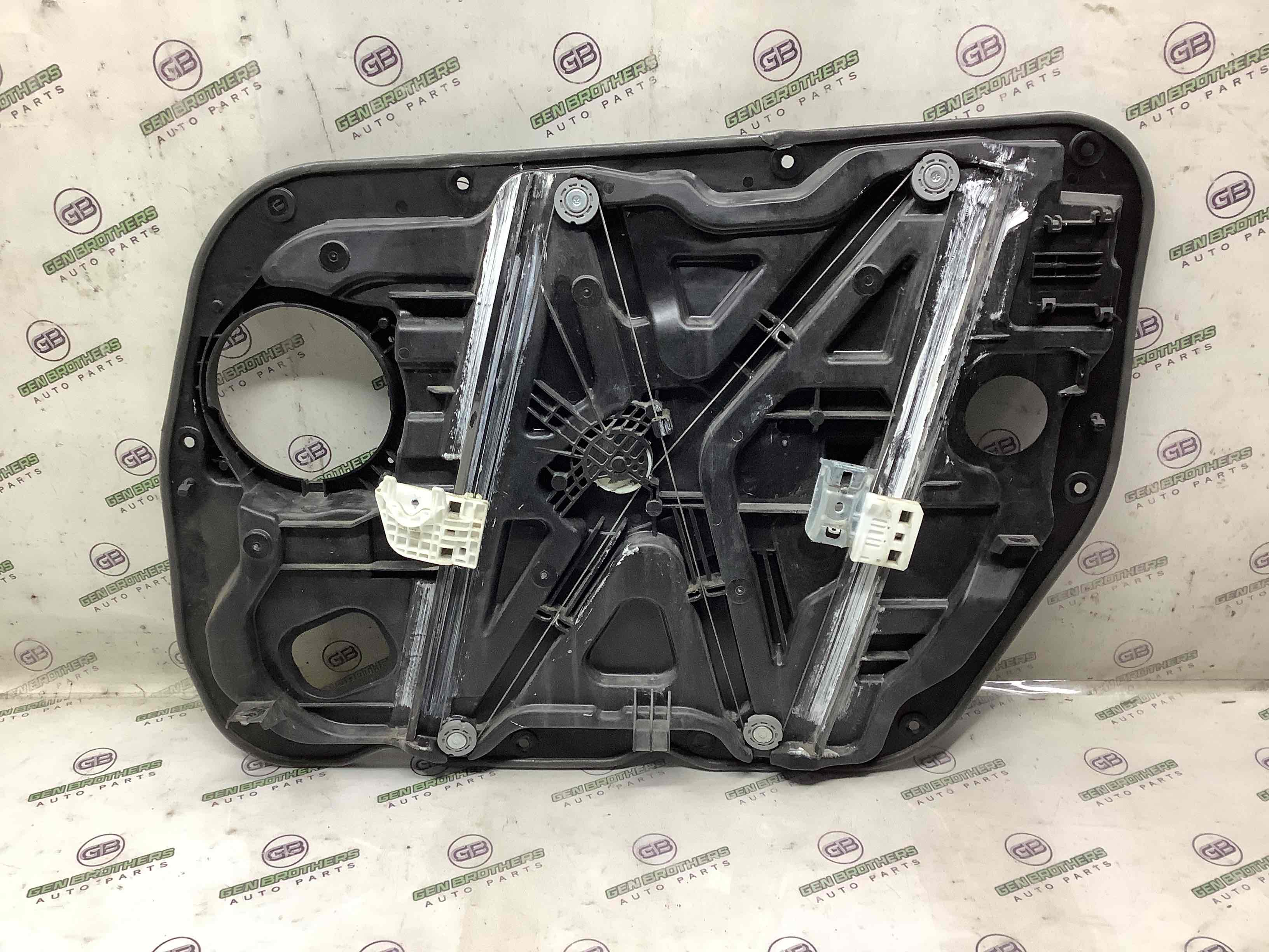 Склопідйомник передній лівий