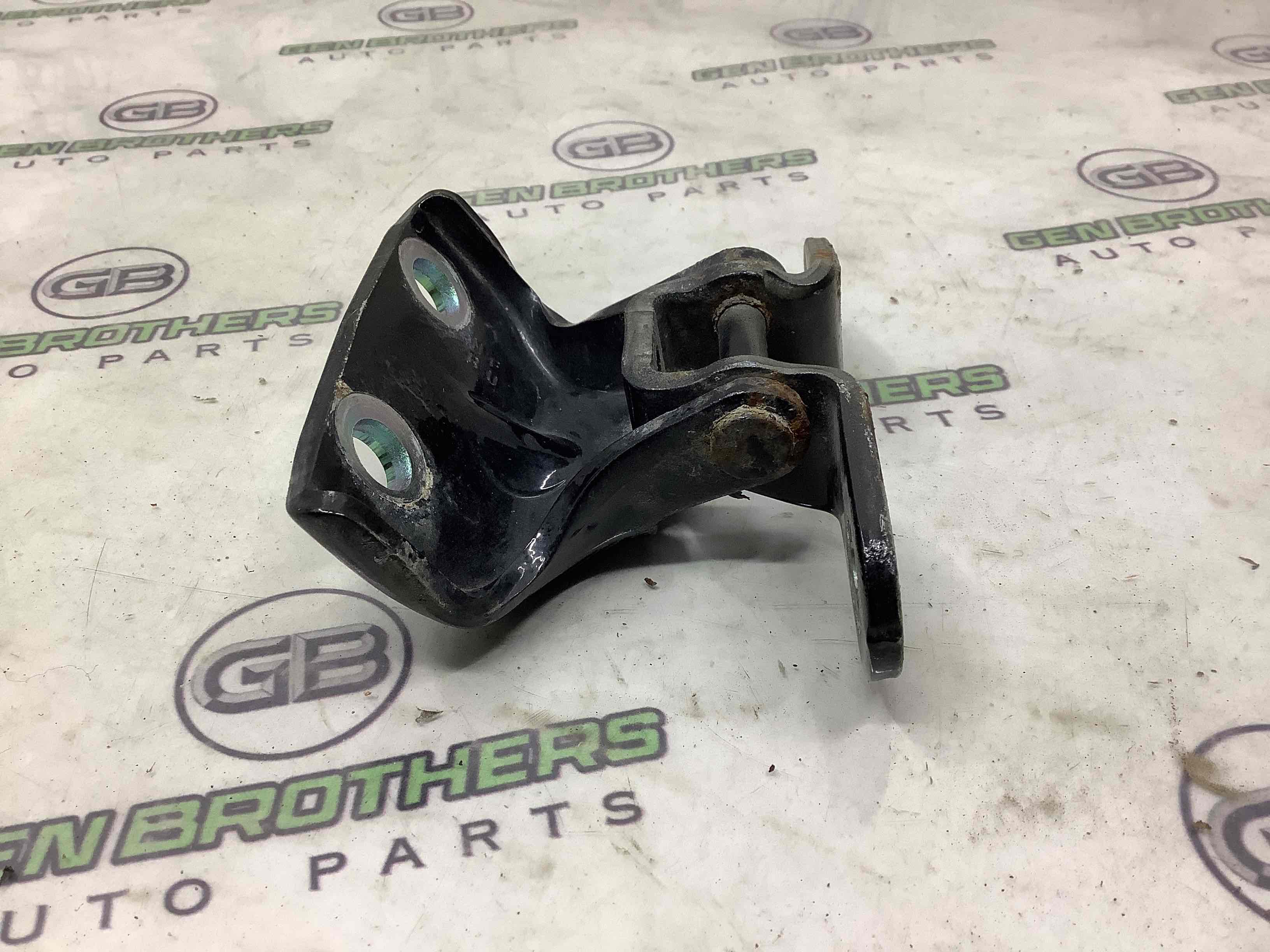 Петля двері, замок двері