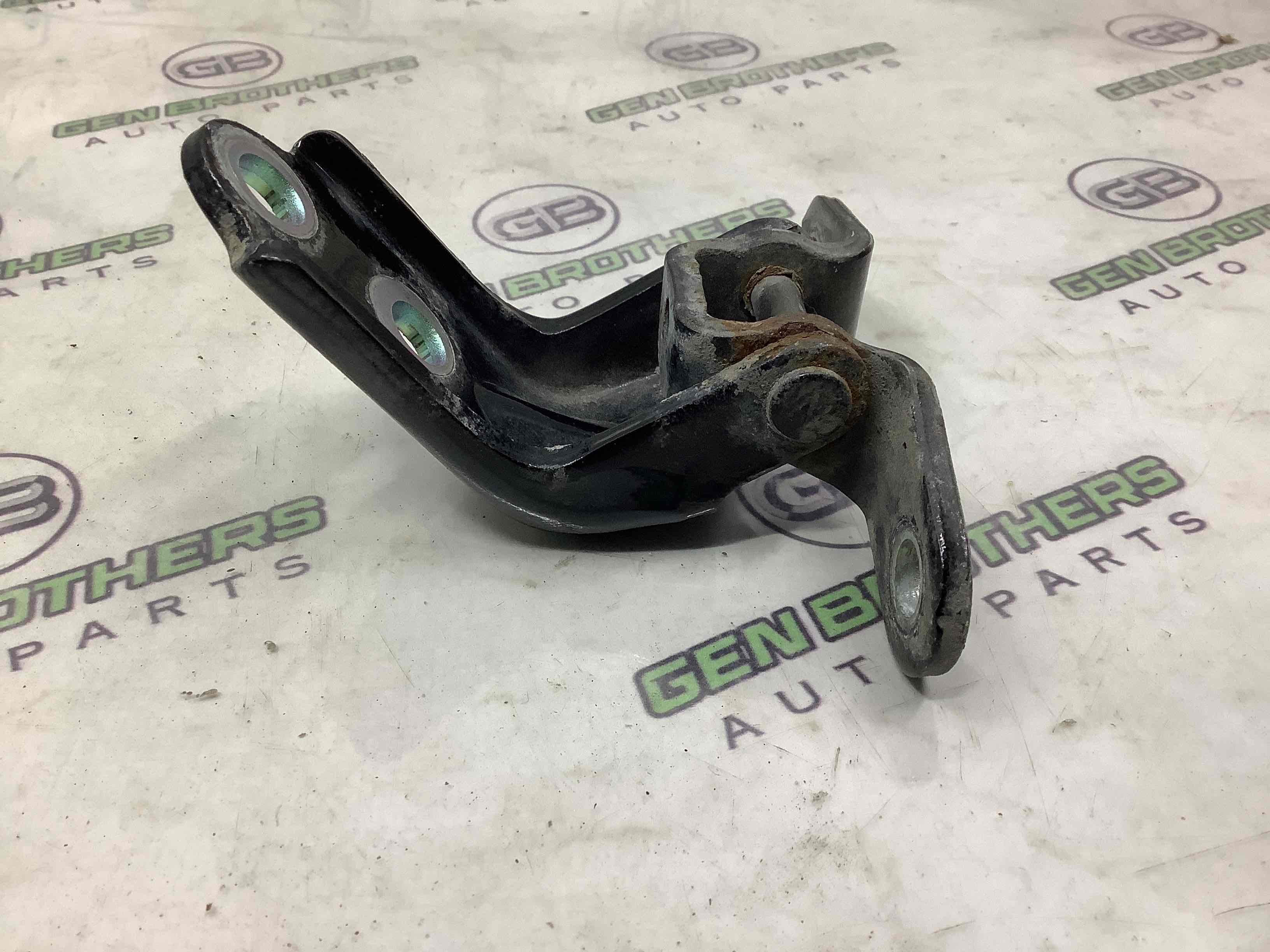 Петля двері, замок двері