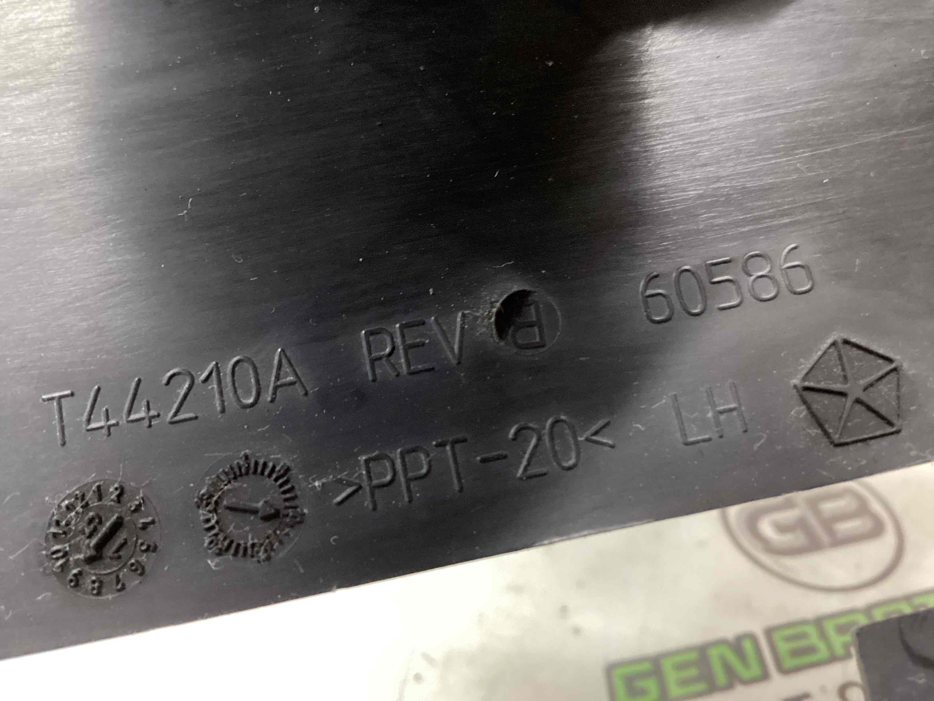 Дефлектор обдува радиатора