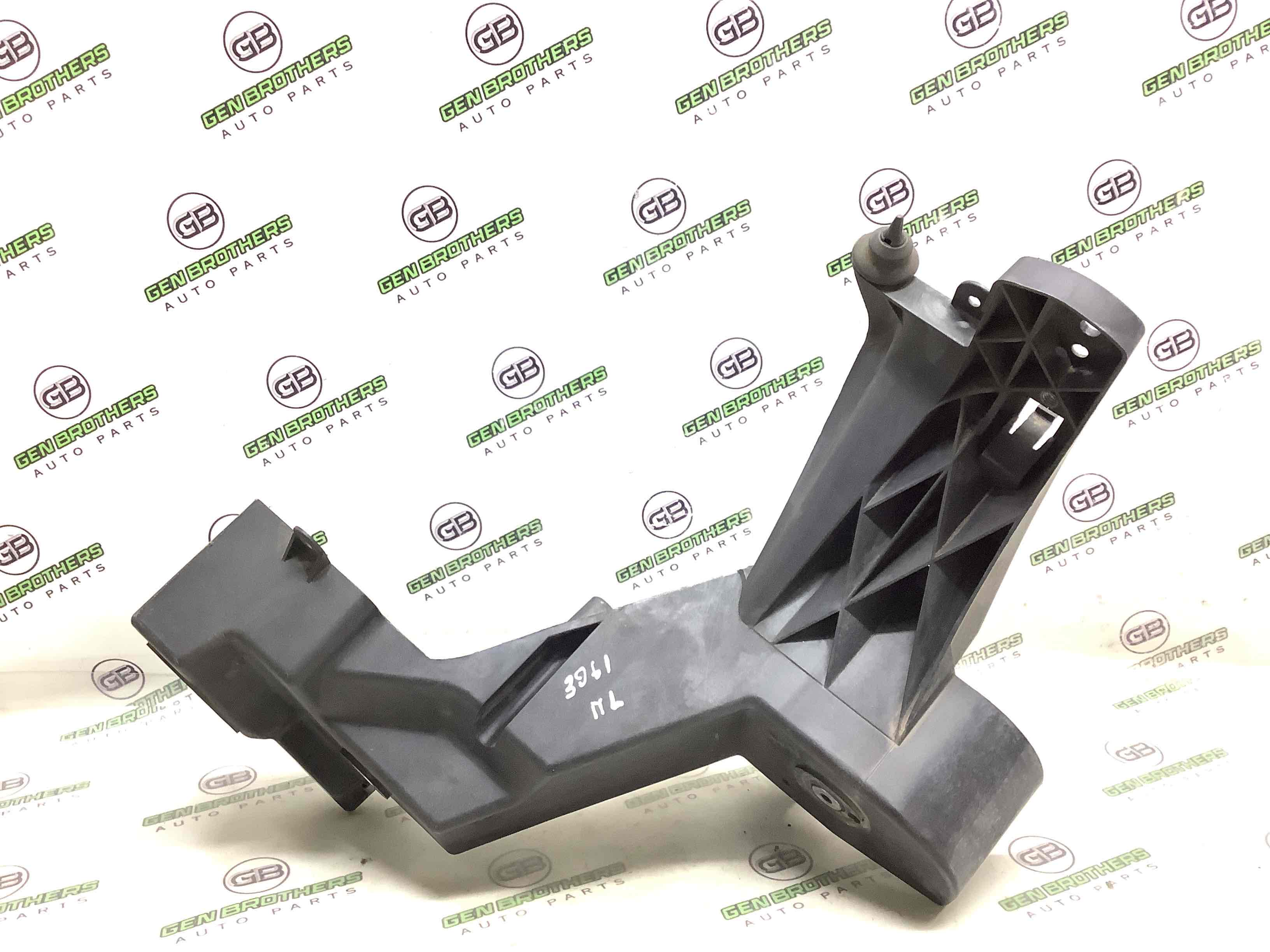 Окуляр передний