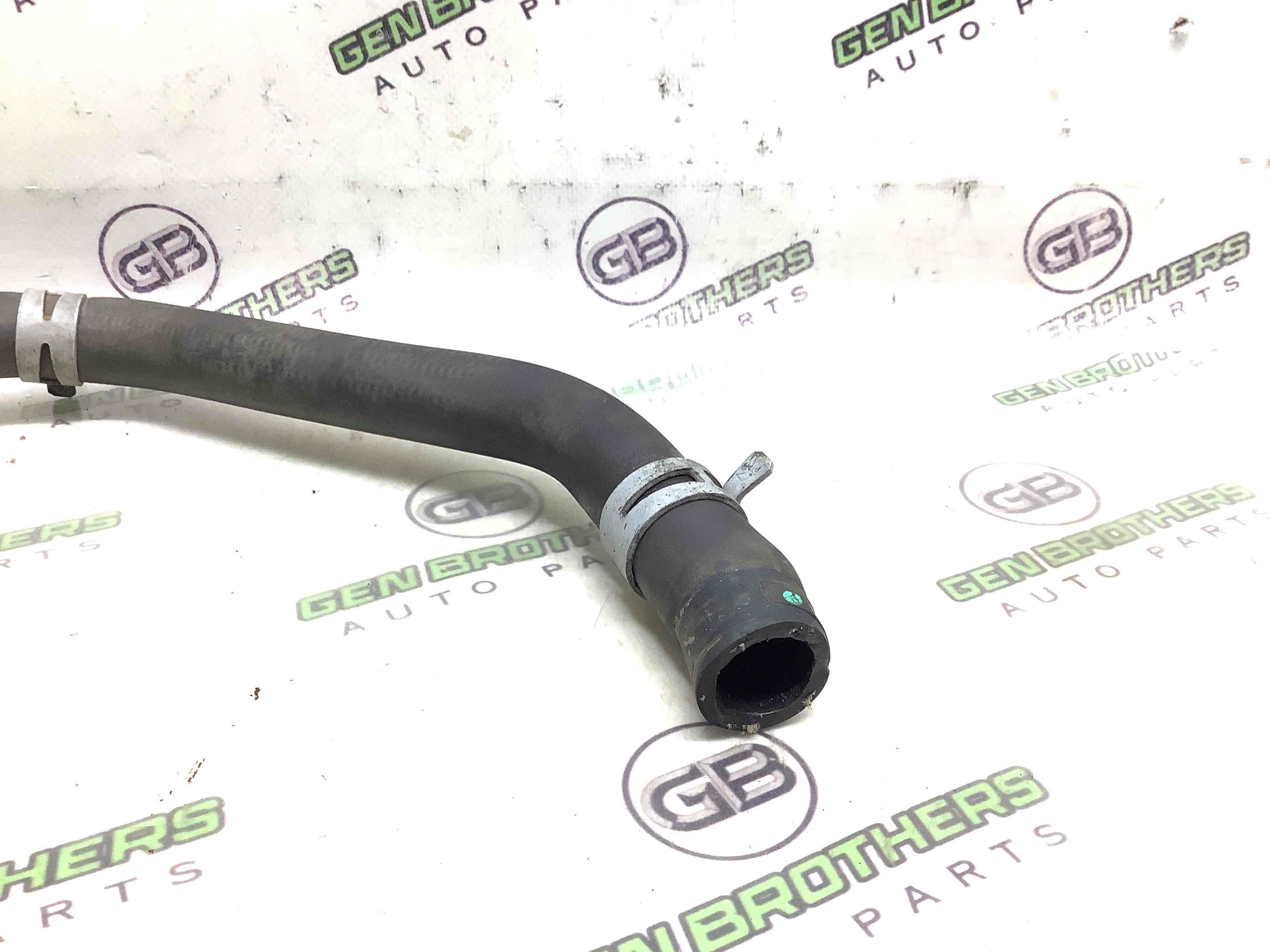 Патрубок трубопровод, шланг