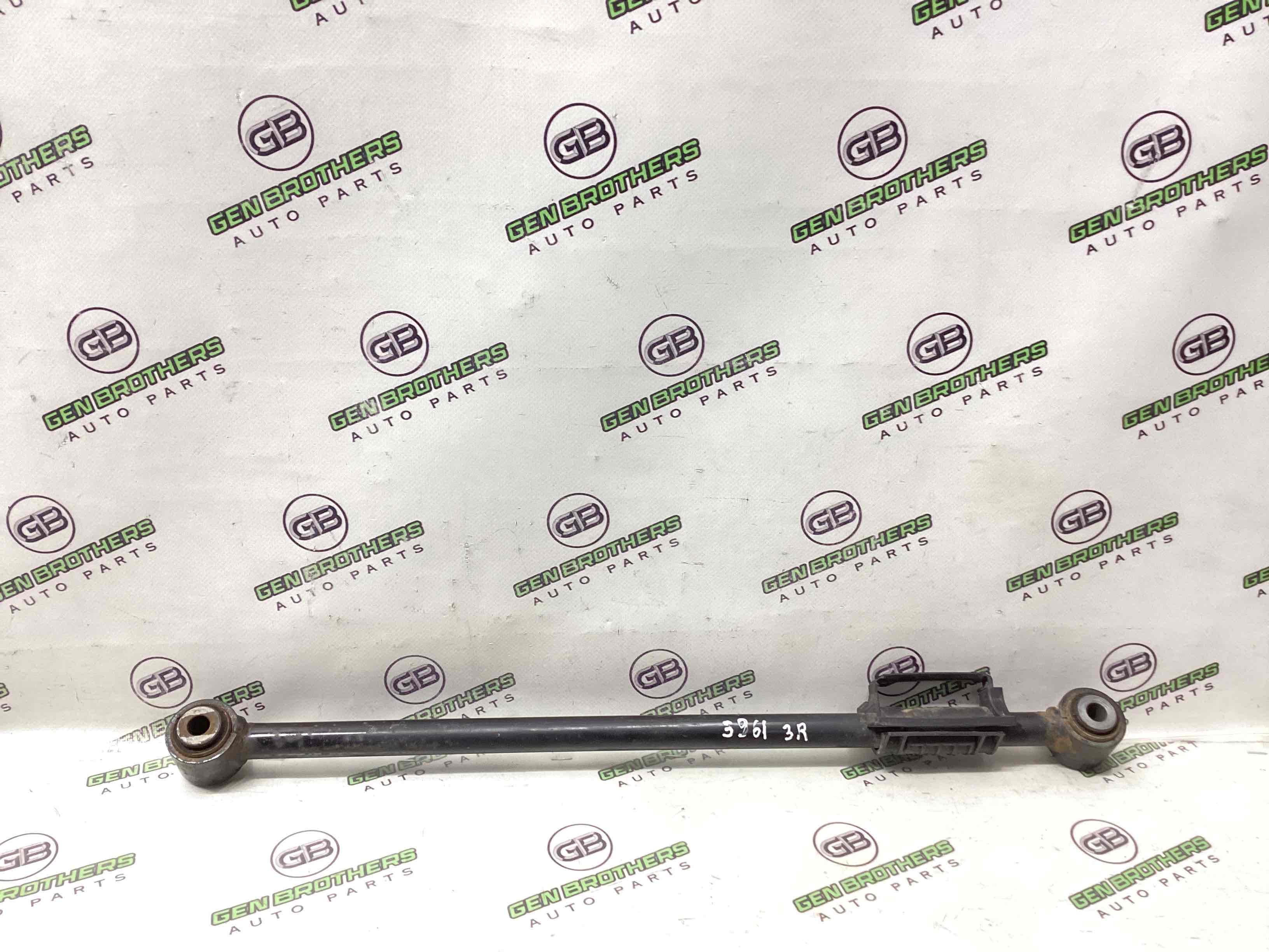 Рычаг задний правый