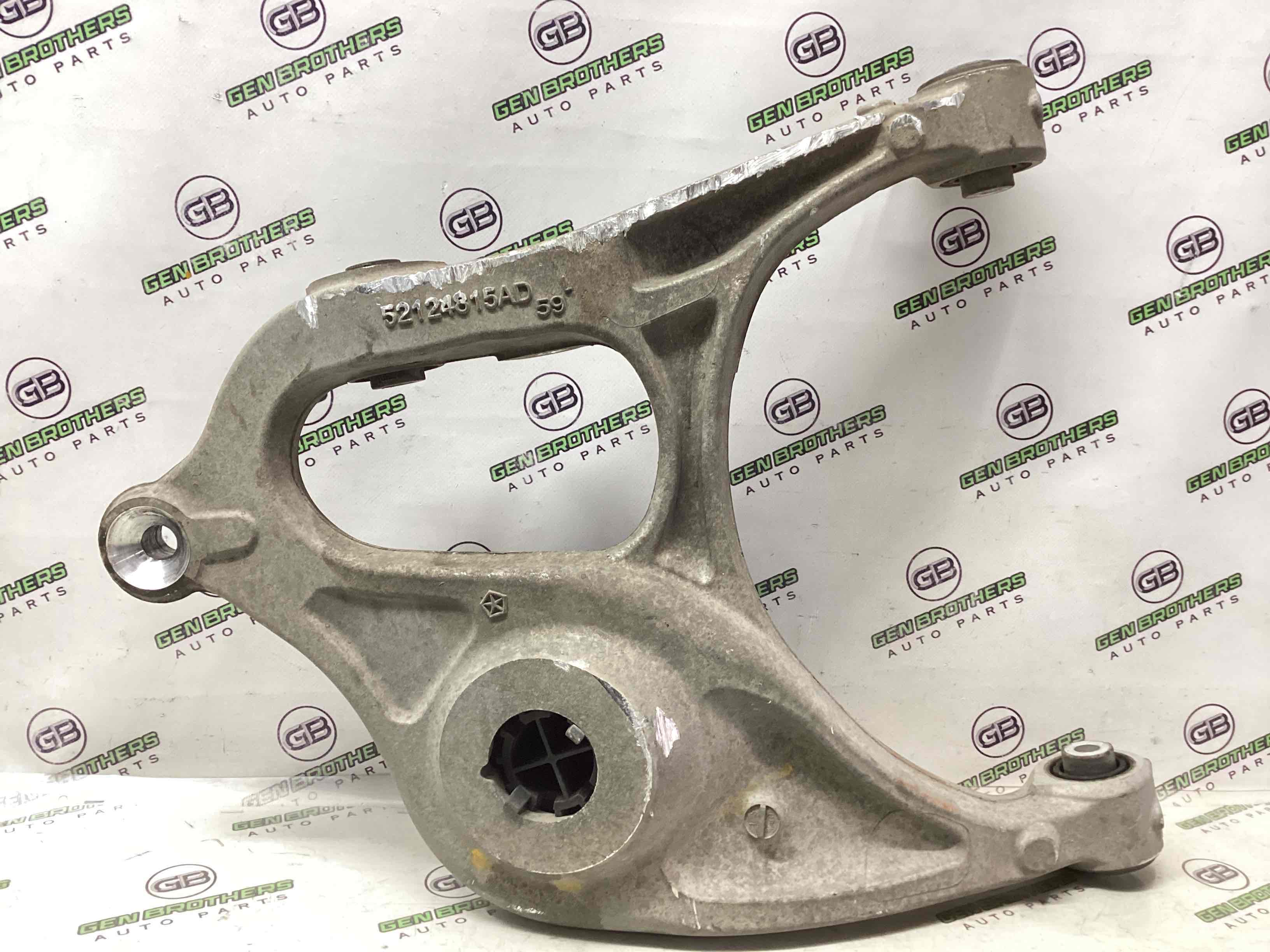 Рычаг задний левый