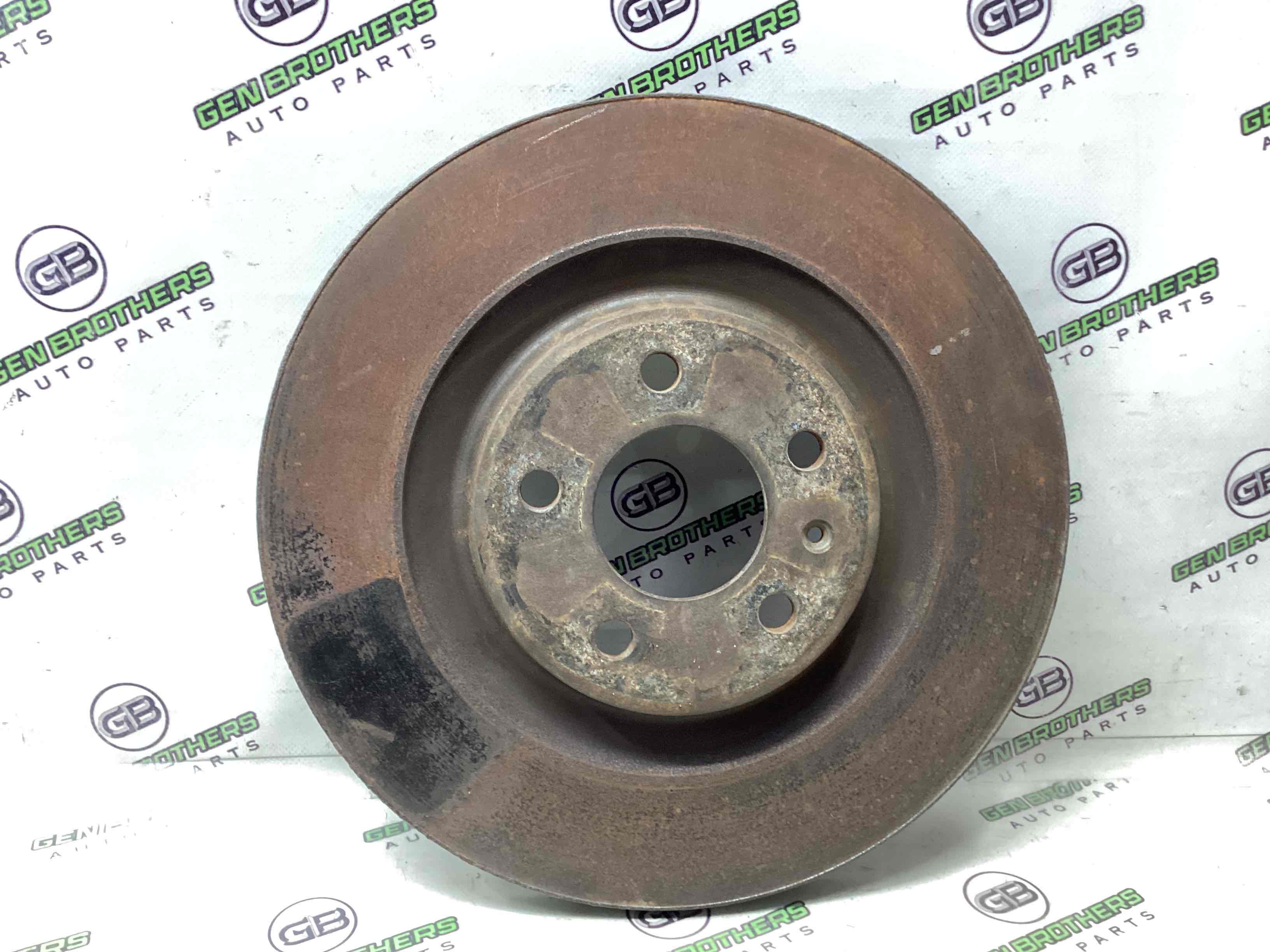 Тормозной диск передний