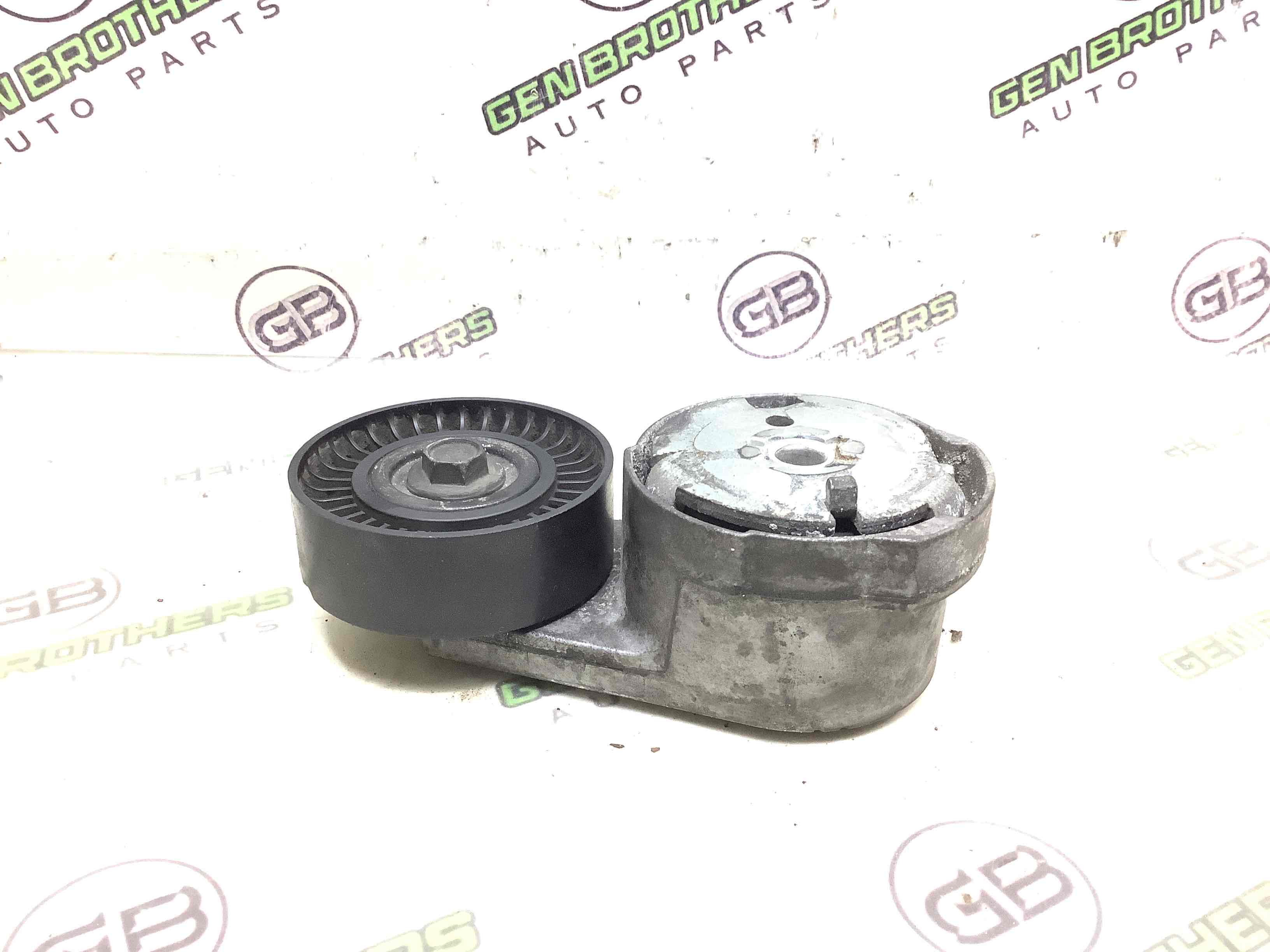 Механизм натяжения ремня, цепи, ролика